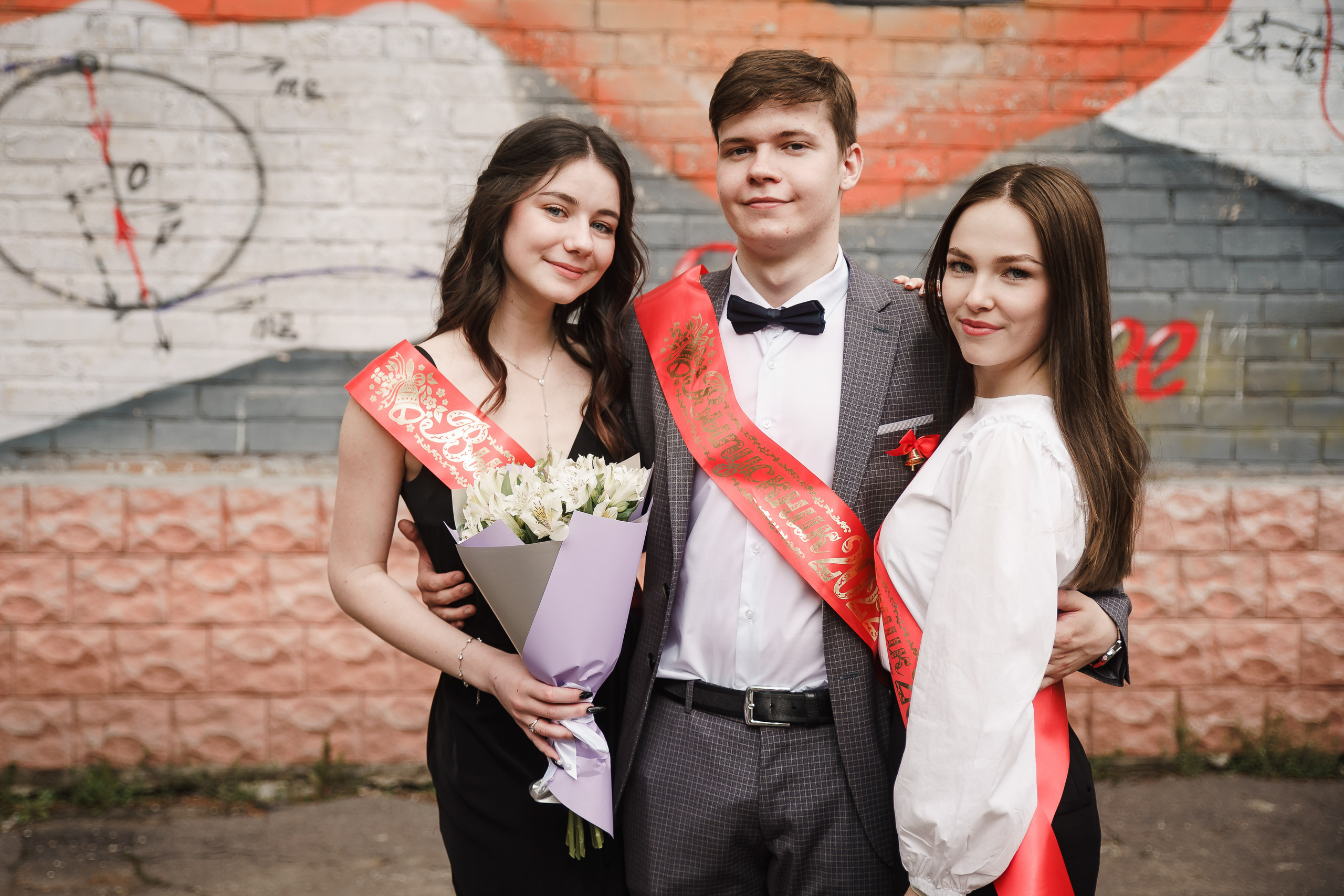 Последний звонок — 18 школа г. Ярославль. Репортажный фотограф Сергей Сажин г. Ярославль