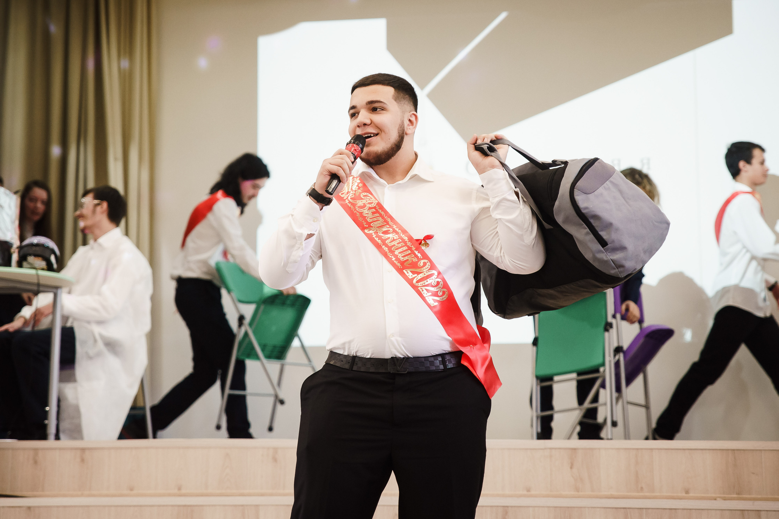 Последний звонок — 18 школа г. Ярославль. Репортажный фотограф Сергей Сажин г. Ярославль