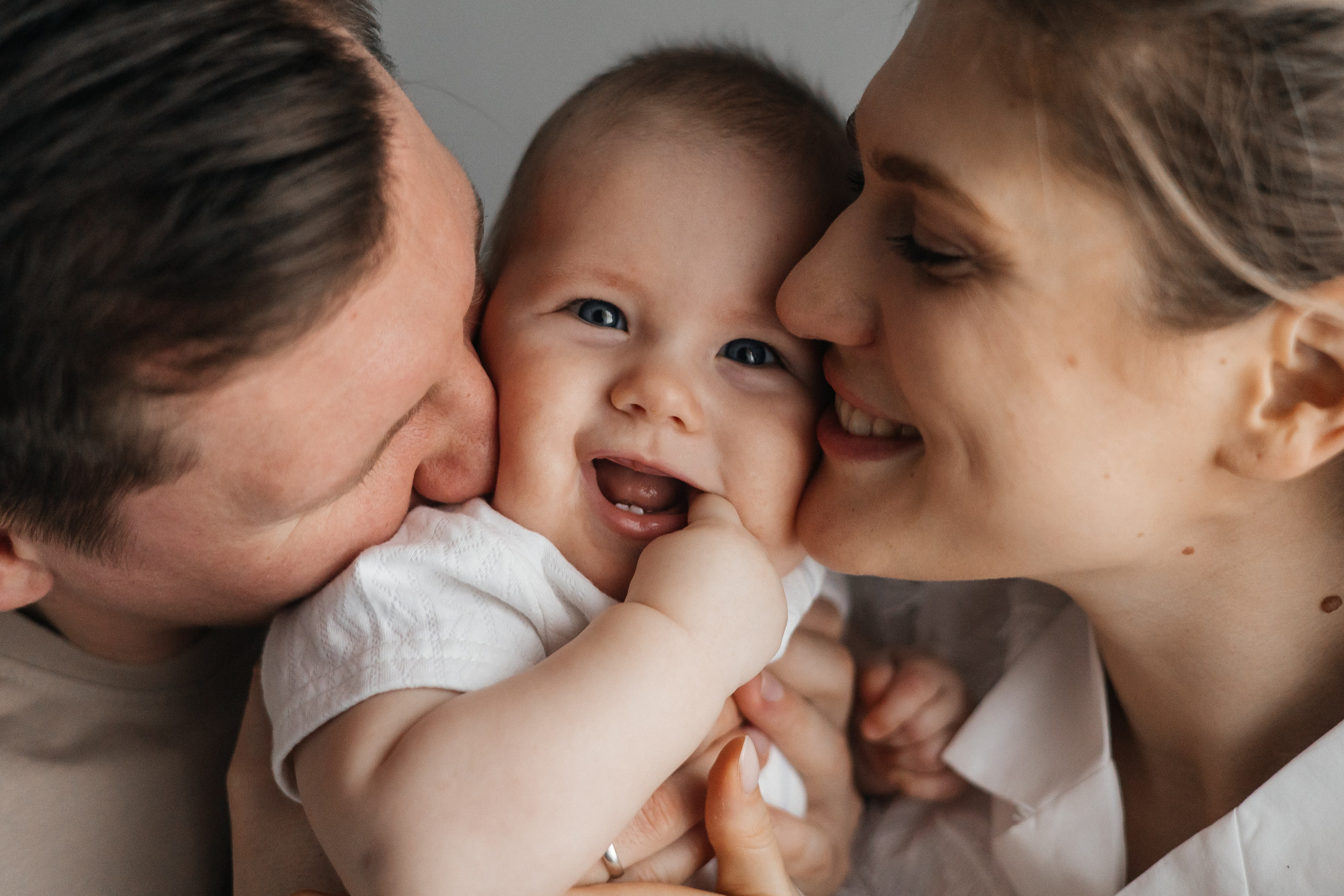 Тепло эмоций. Портретный фотограф Лакшин Денис. Истории через фотографию