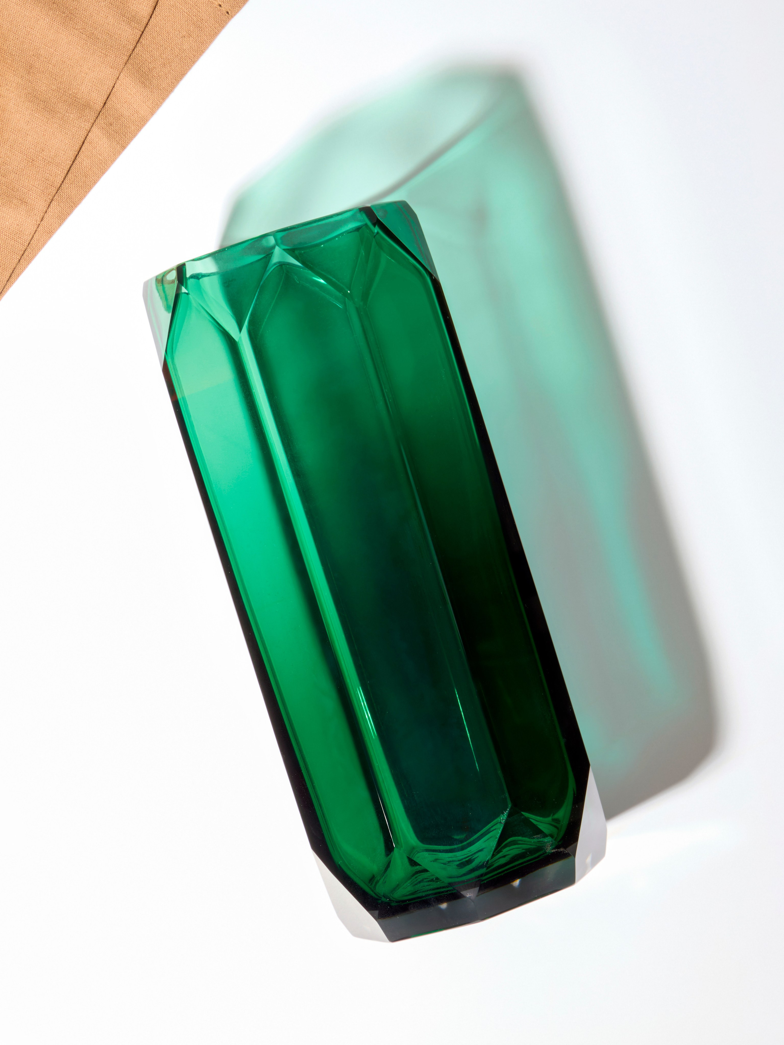 Вазы и конфетницы. Сайт о предметной, имиджевой и портретной фотографии, фотограф Фил Киреев