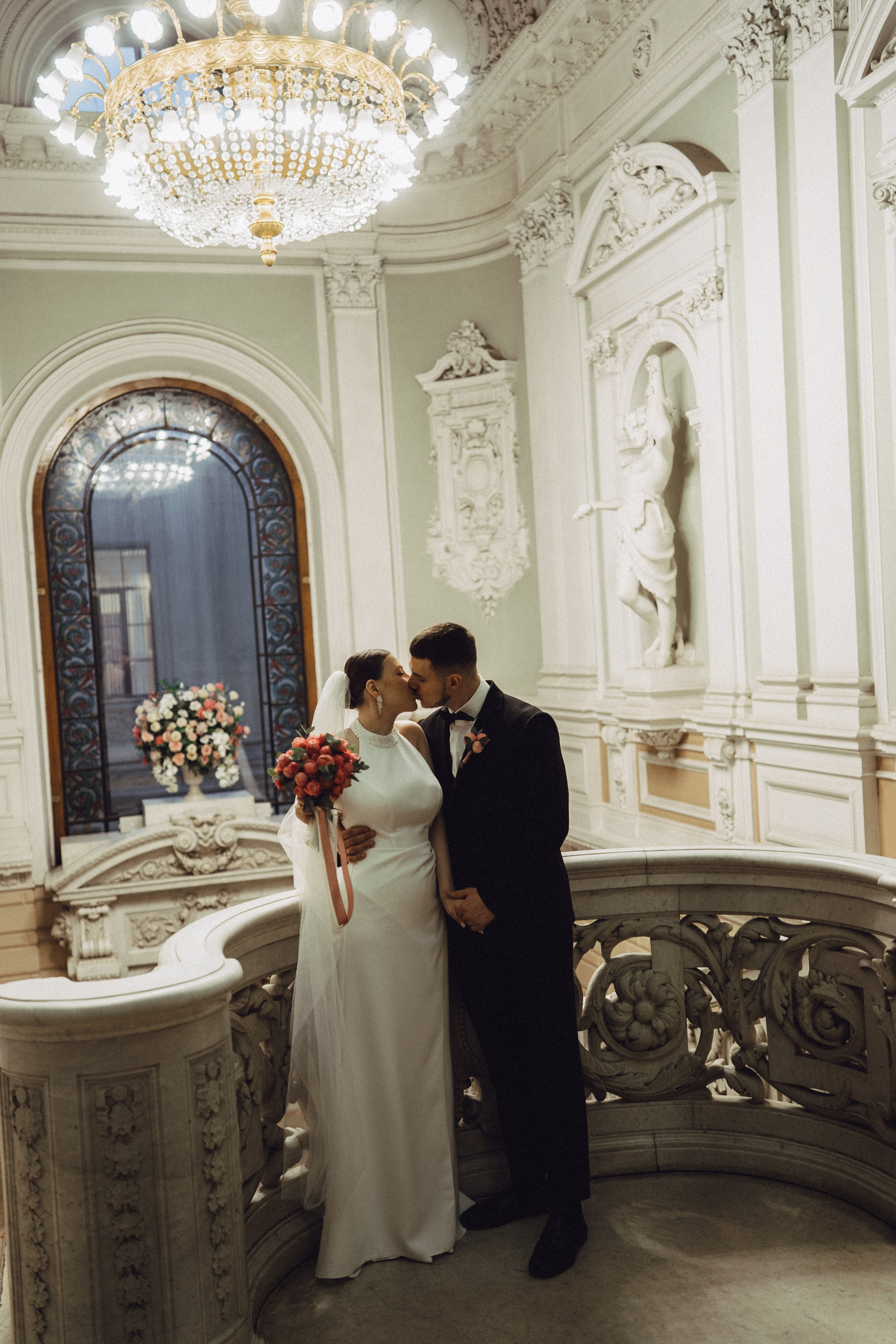 СВАДЕБНАЯ СЬЕМКА В ПЕВОМ ДВОРЦЕ БРАКОСОЧЕТАНИЯ. Профессиональный фотограф, Санкт-Петербург — Виктория Богомолова
