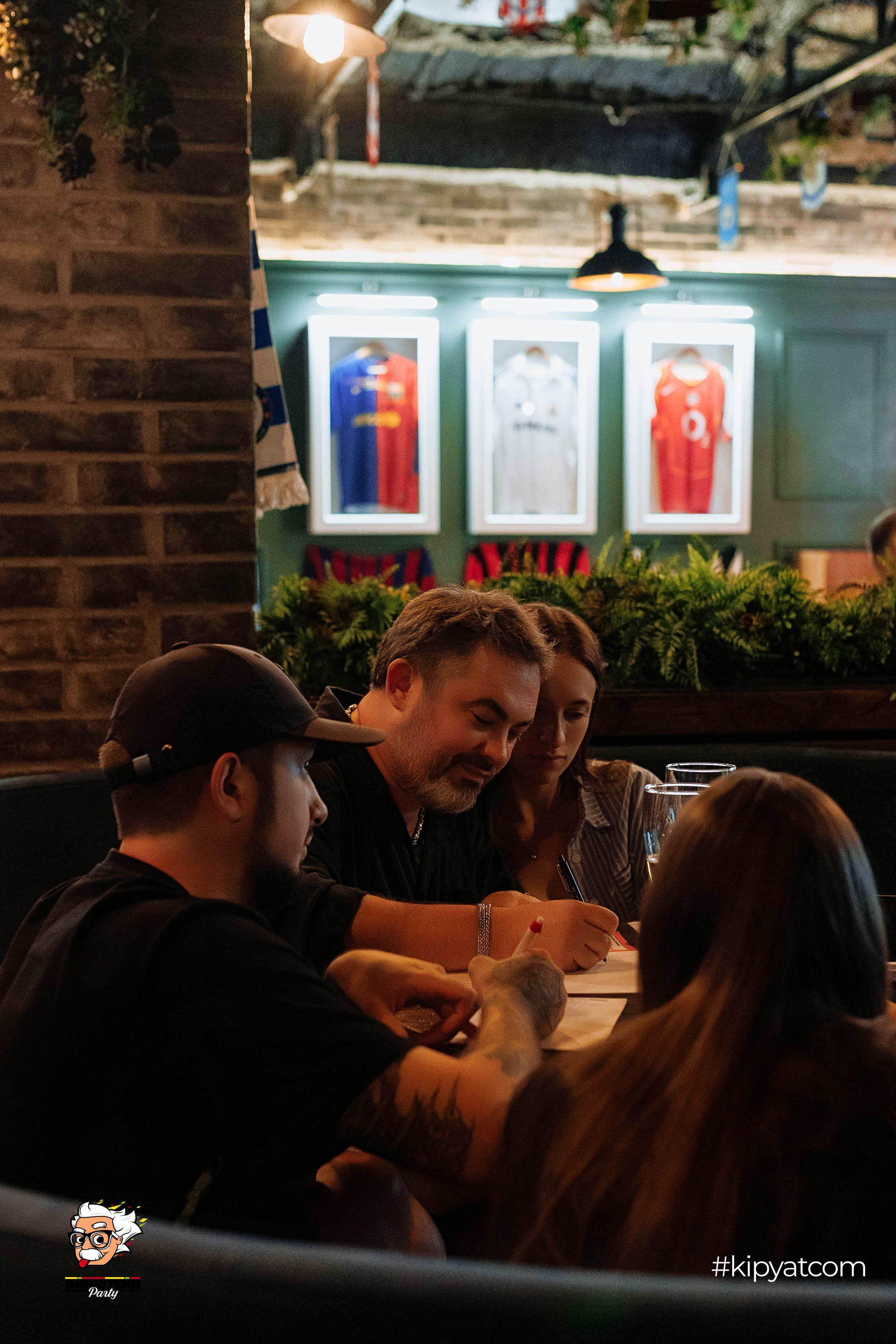 Эйнштейн Party