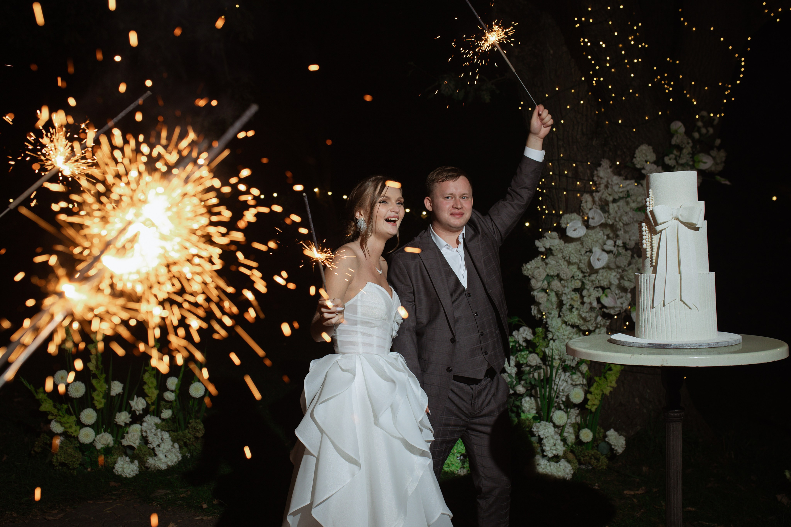 Minimalistic & Green: свадьба за городом. Свадебный фотограф Елена Рубцова