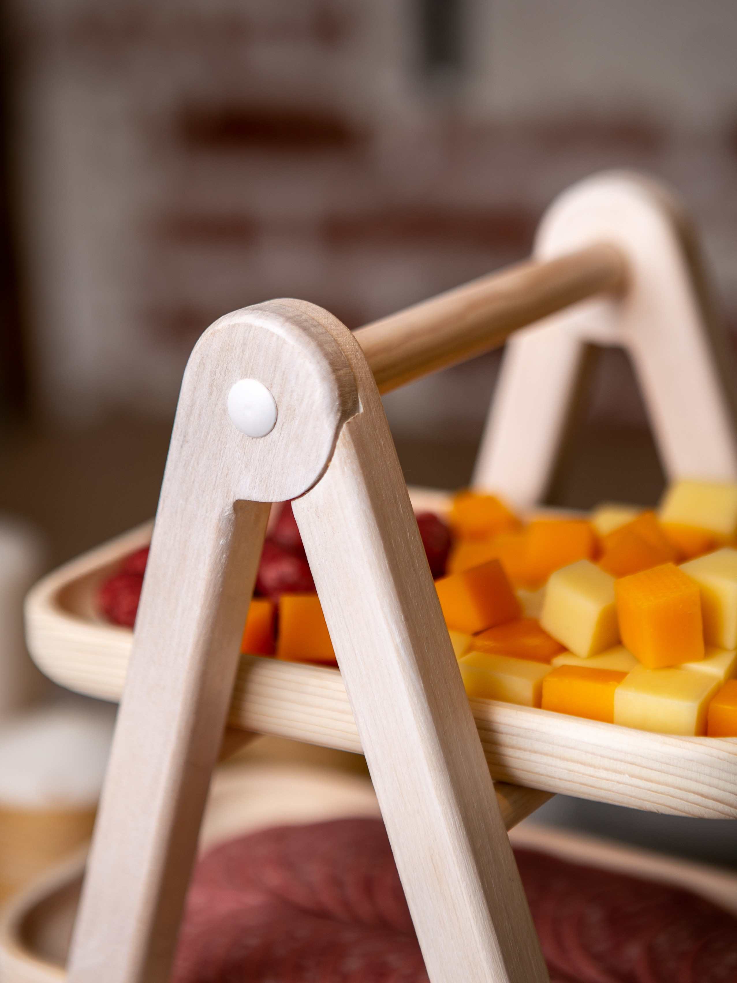 Подносы и этажерки. Контент фотограф, съемка для маркетплейсов, фуд съемка и репортажи в Новосибирске Ралия Галеева