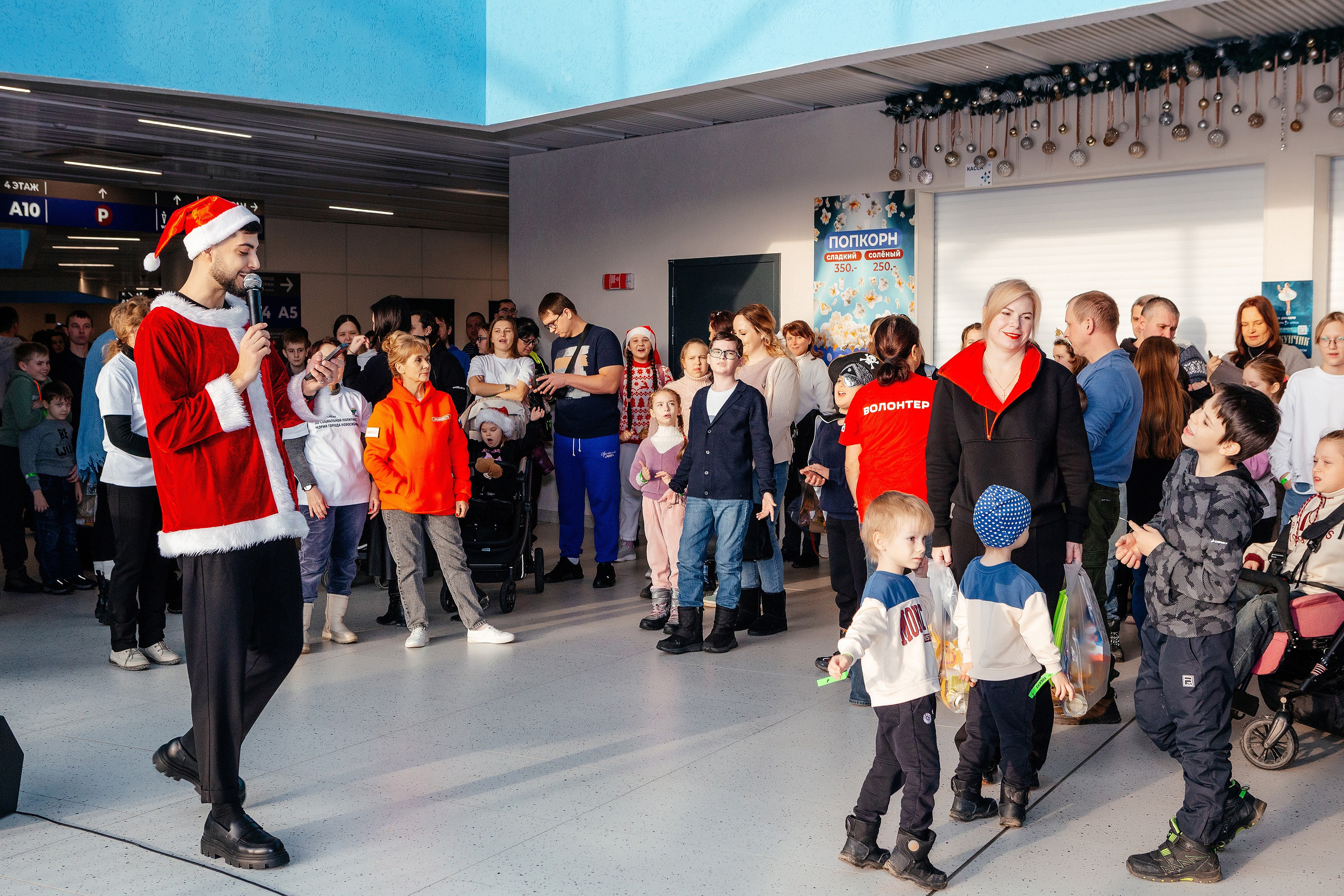 Благотворительный НГ. Фонд Завтра. Контент фотограф, съемка для маркетплейсов, фуд съемка и репортажи в Новосибирске Ралия Галеева