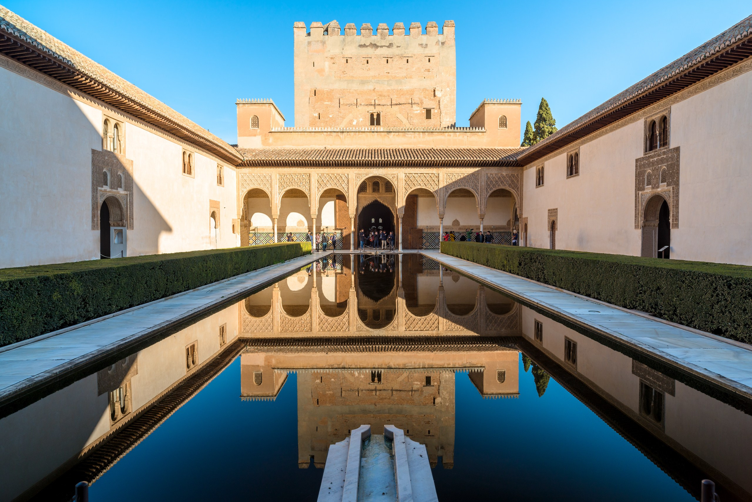 Отражение в воде. Авторские стильные фотокартины