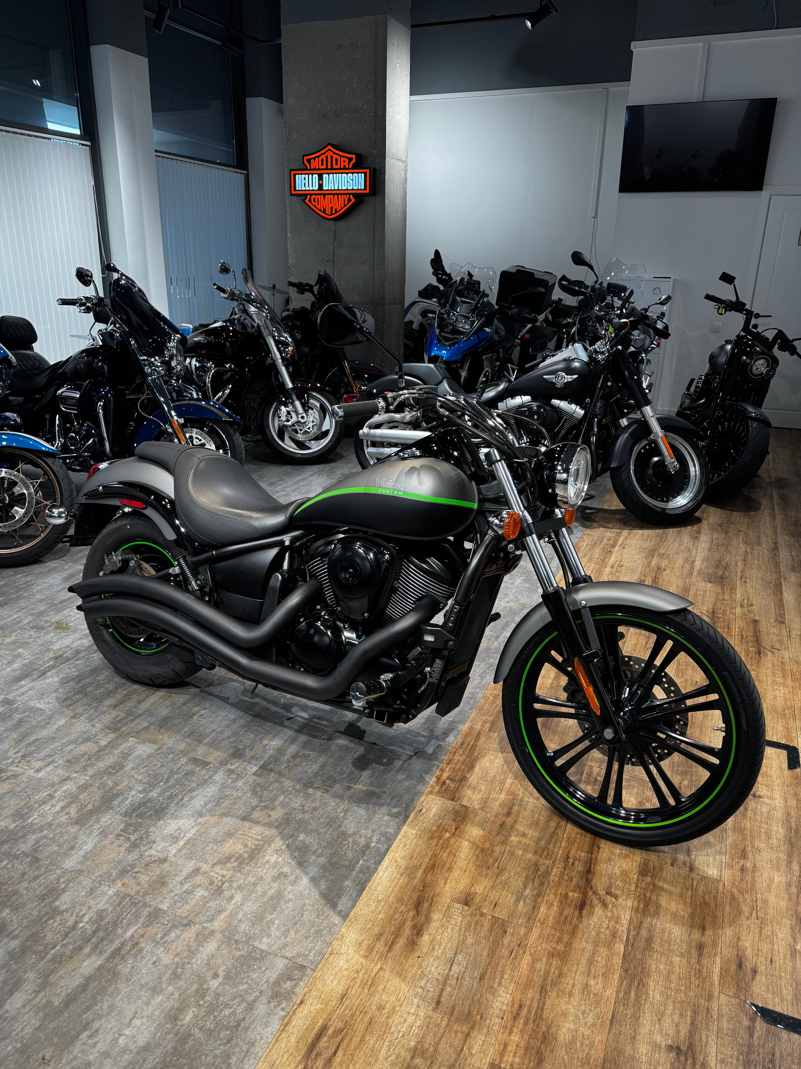 Vulcan 900 (VN900 Custom). Hello Davidson, Москва. Только хорошие мотоциклы…