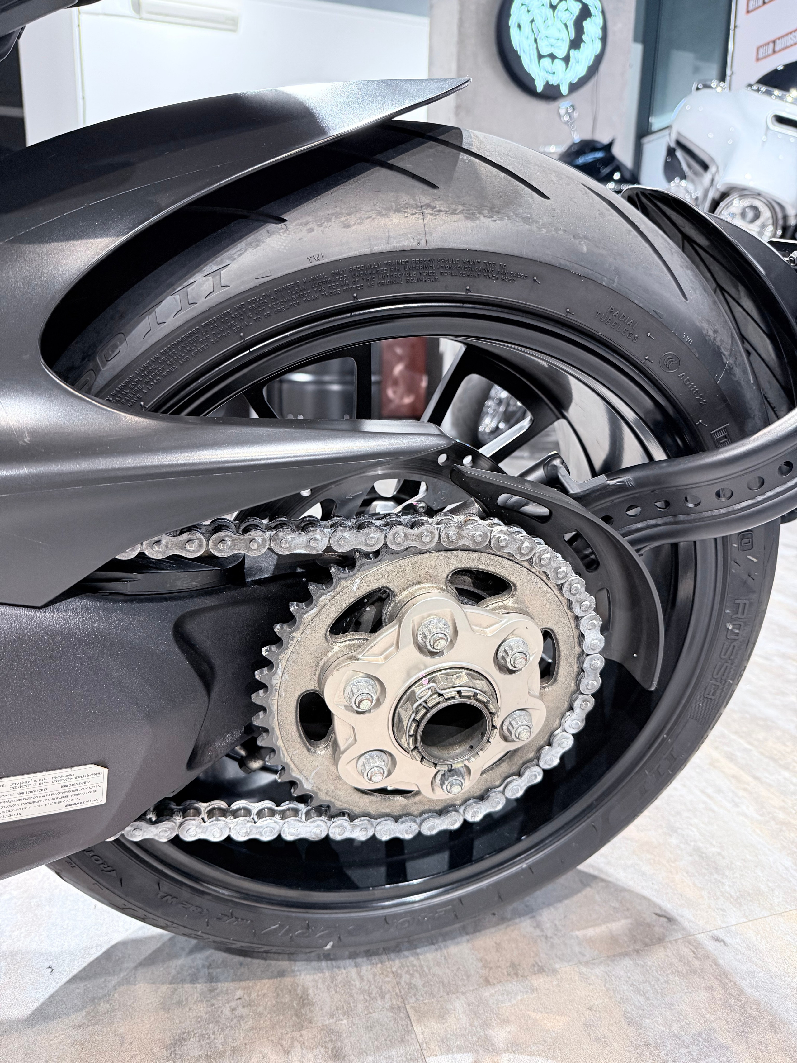 2015 Diavel Dark Stealth. Hello Davidson, Москва. Только хорошие мотоциклы…