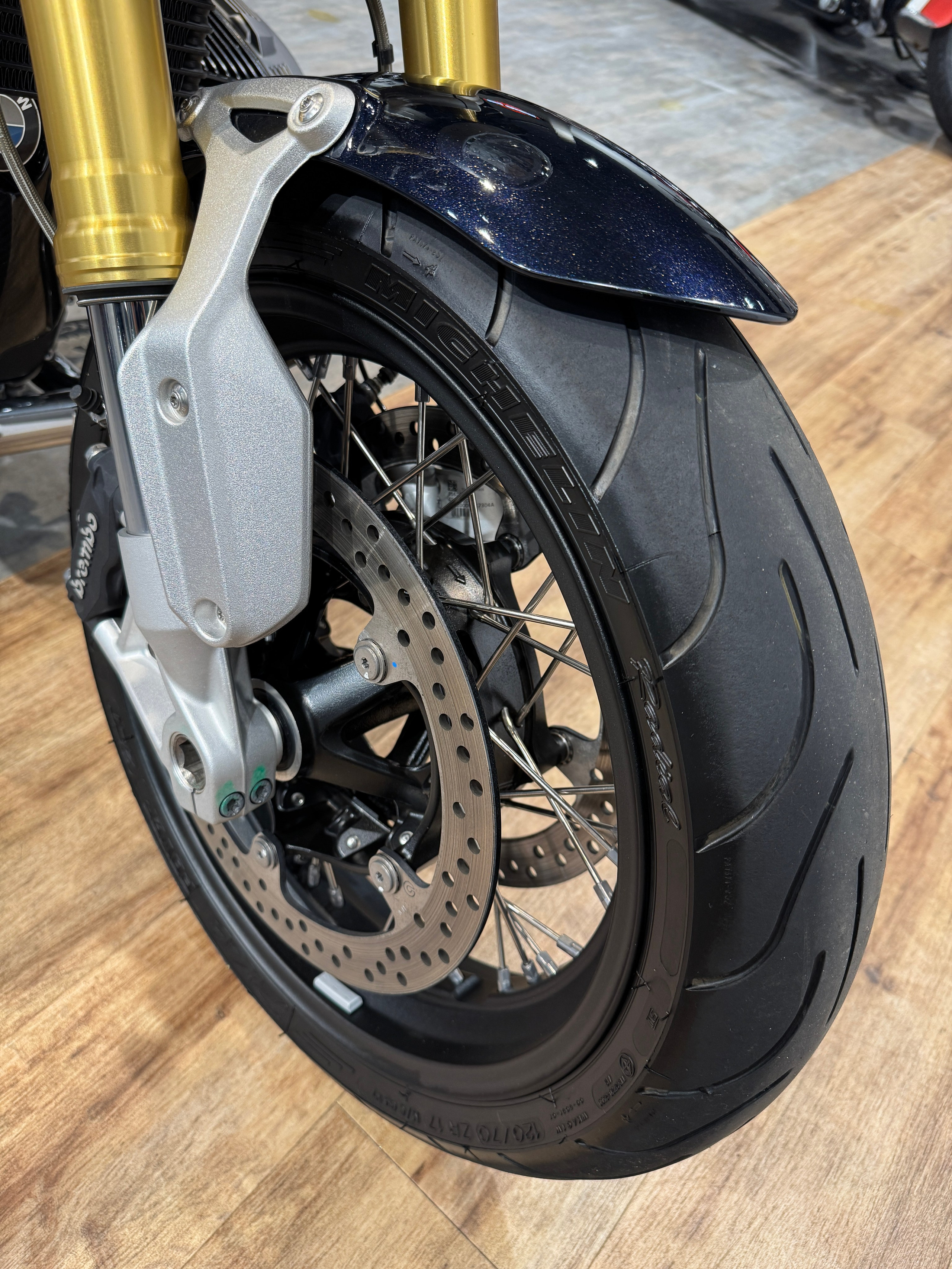 Мотоциклы Harley-Davidson BMW R Nine T (Option 719) — купить мотоцикл. Hello Davidson, Москва. Только хорошие мотоциклы…