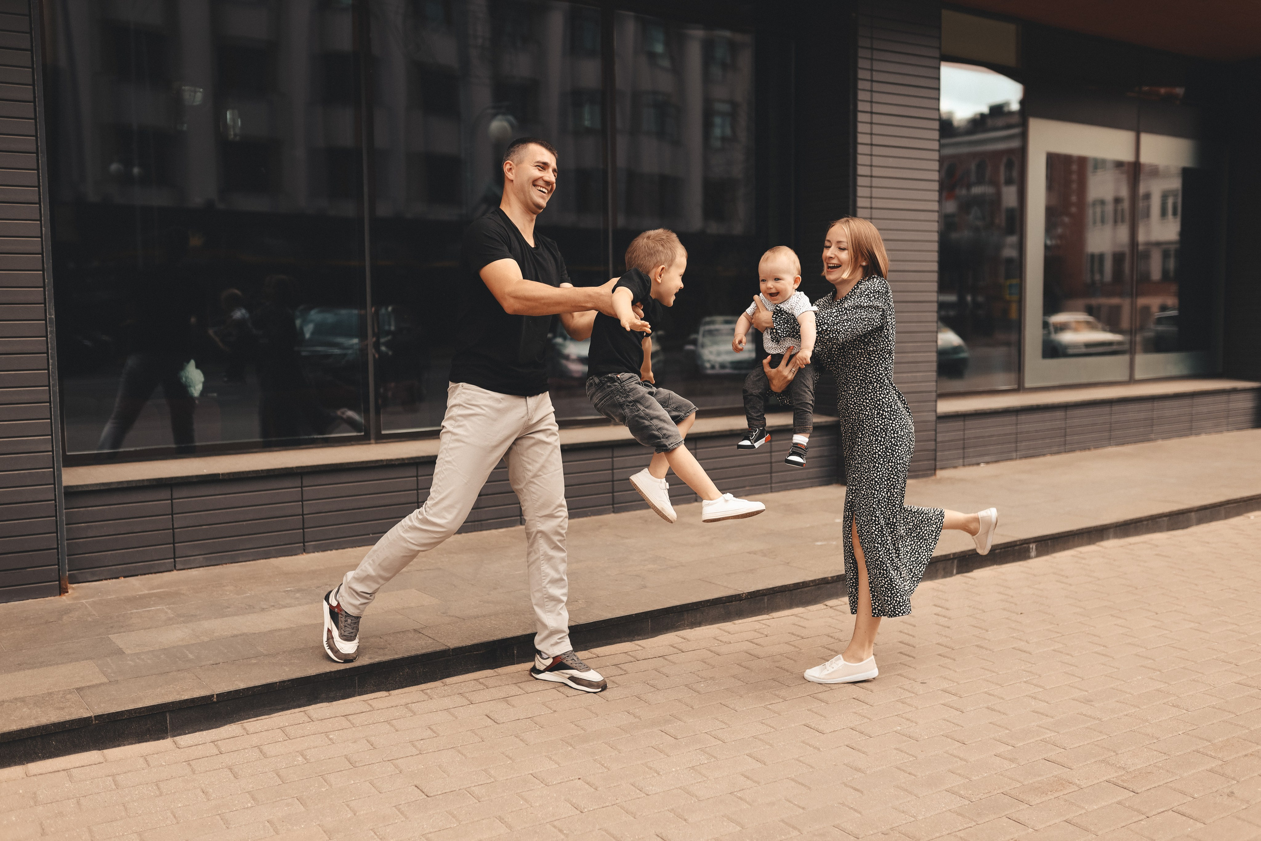Стоимость семейной фотосессии в стиле лайфстайл. Детский и семейный фотограф в Минске Дарья Арашкович