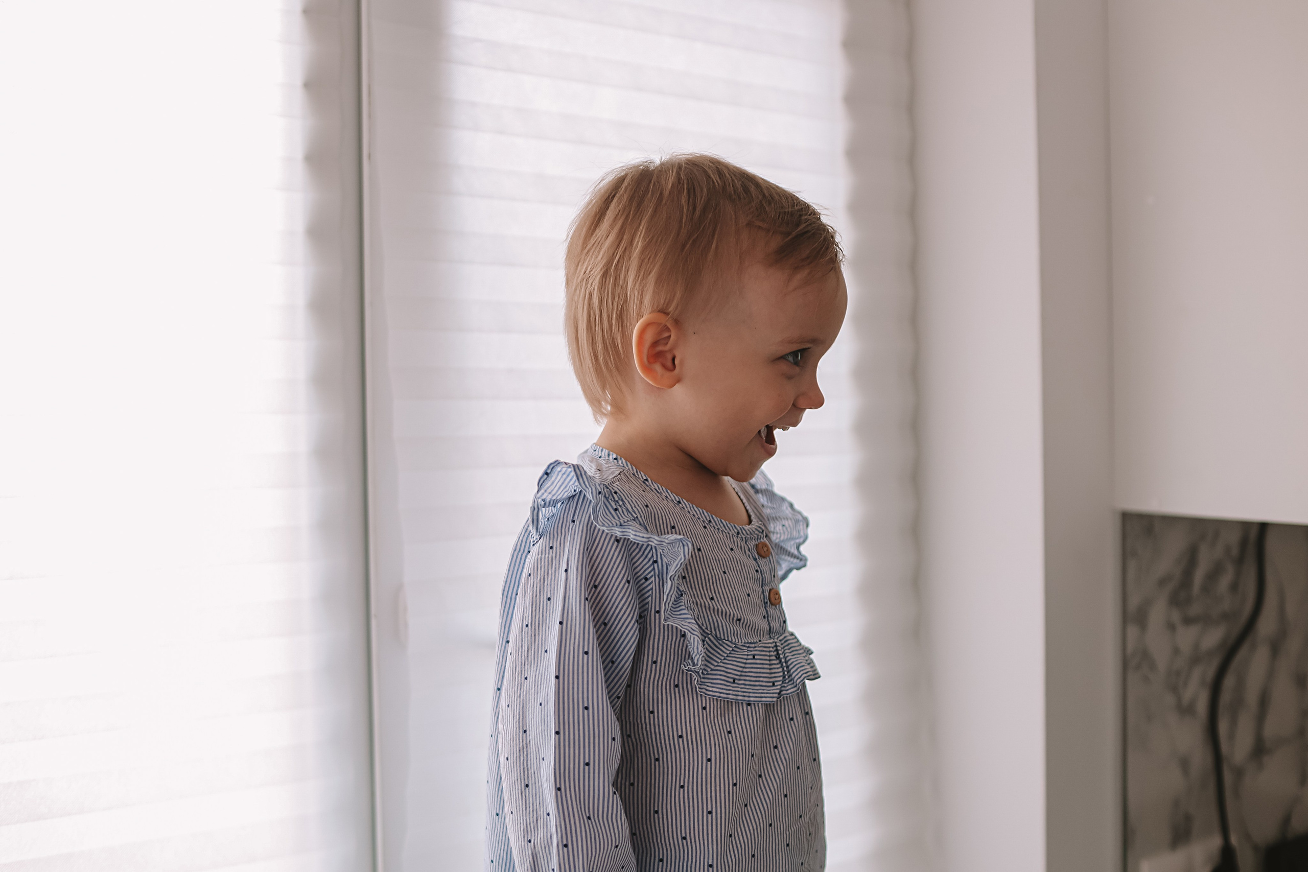 Семейная в домике (репортаж). Семейный фотограф Тюмень, фотограф на роды Салмина Мария