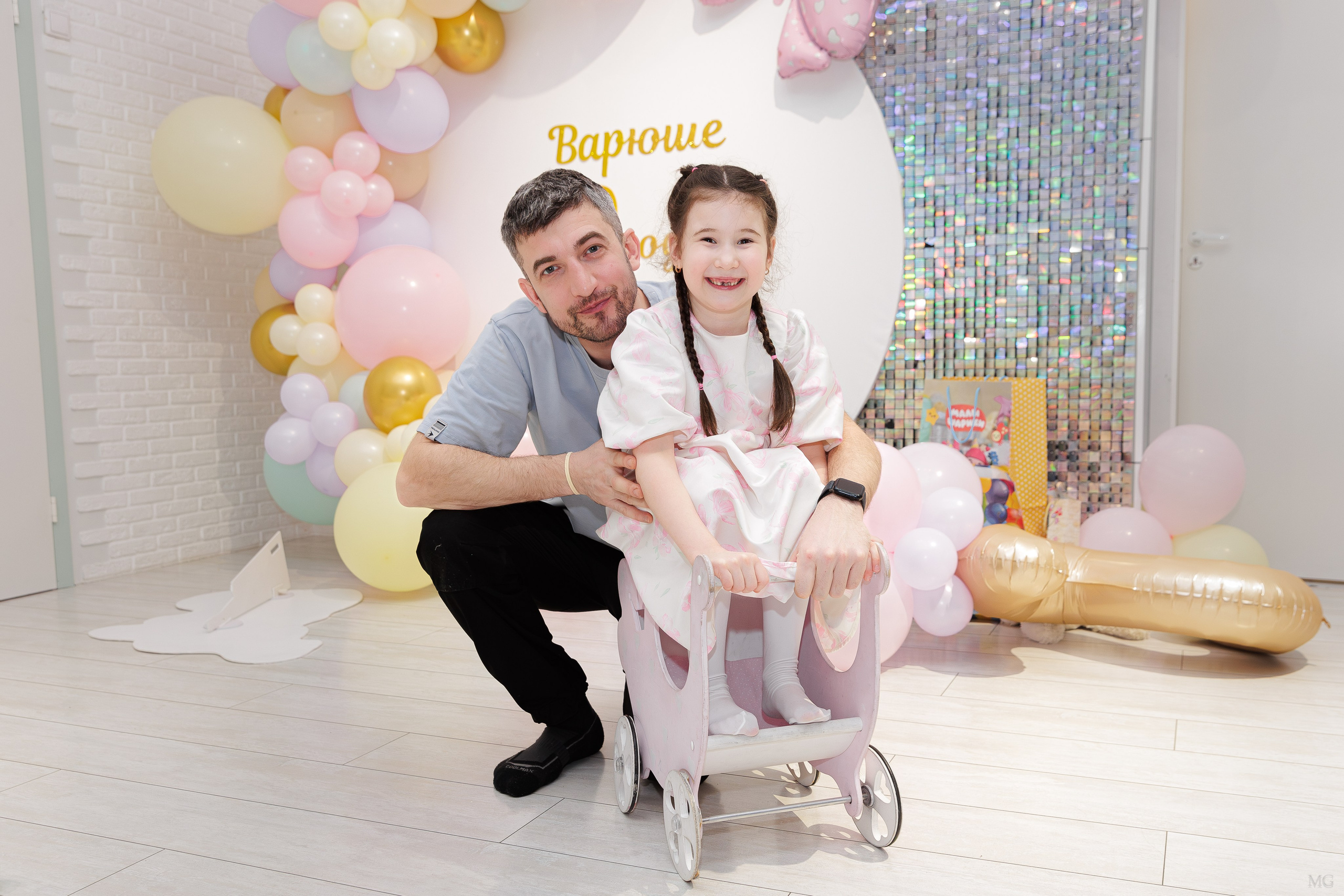 Варюше 2 Годика. Маша Гонтарь Семейный домашний репортажный фотограф в Санкт-Петербурге