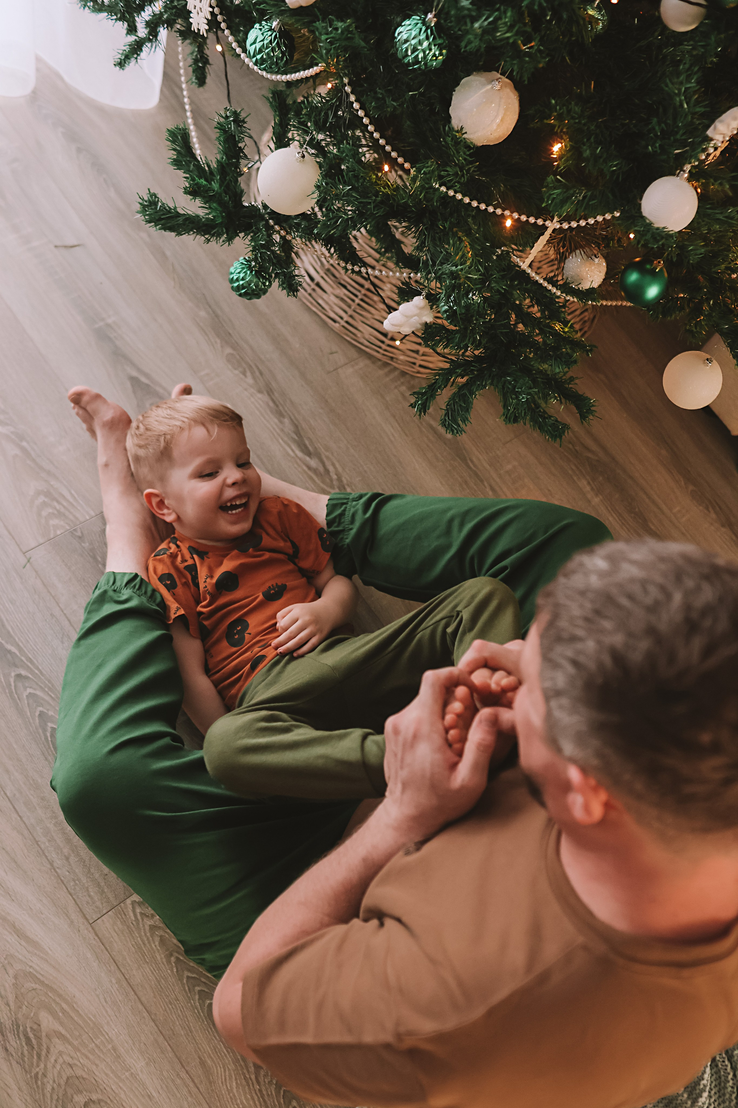 Команда. Семейный фотограф Тюмень, фотограф на роды Салмина Мария