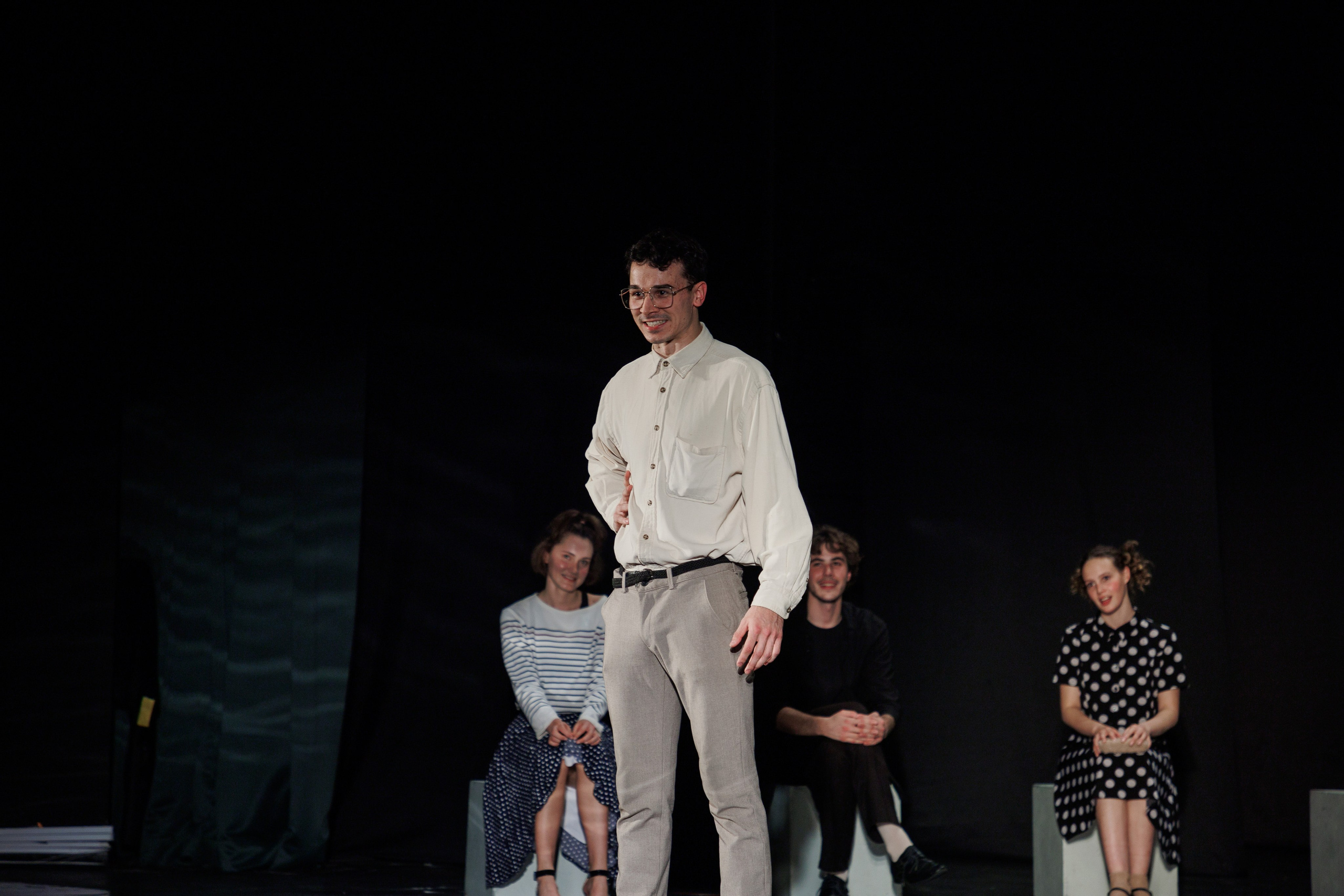 МХАТ. Новый квадрат. Фотограф городских и семейных событий Артем Карпухин