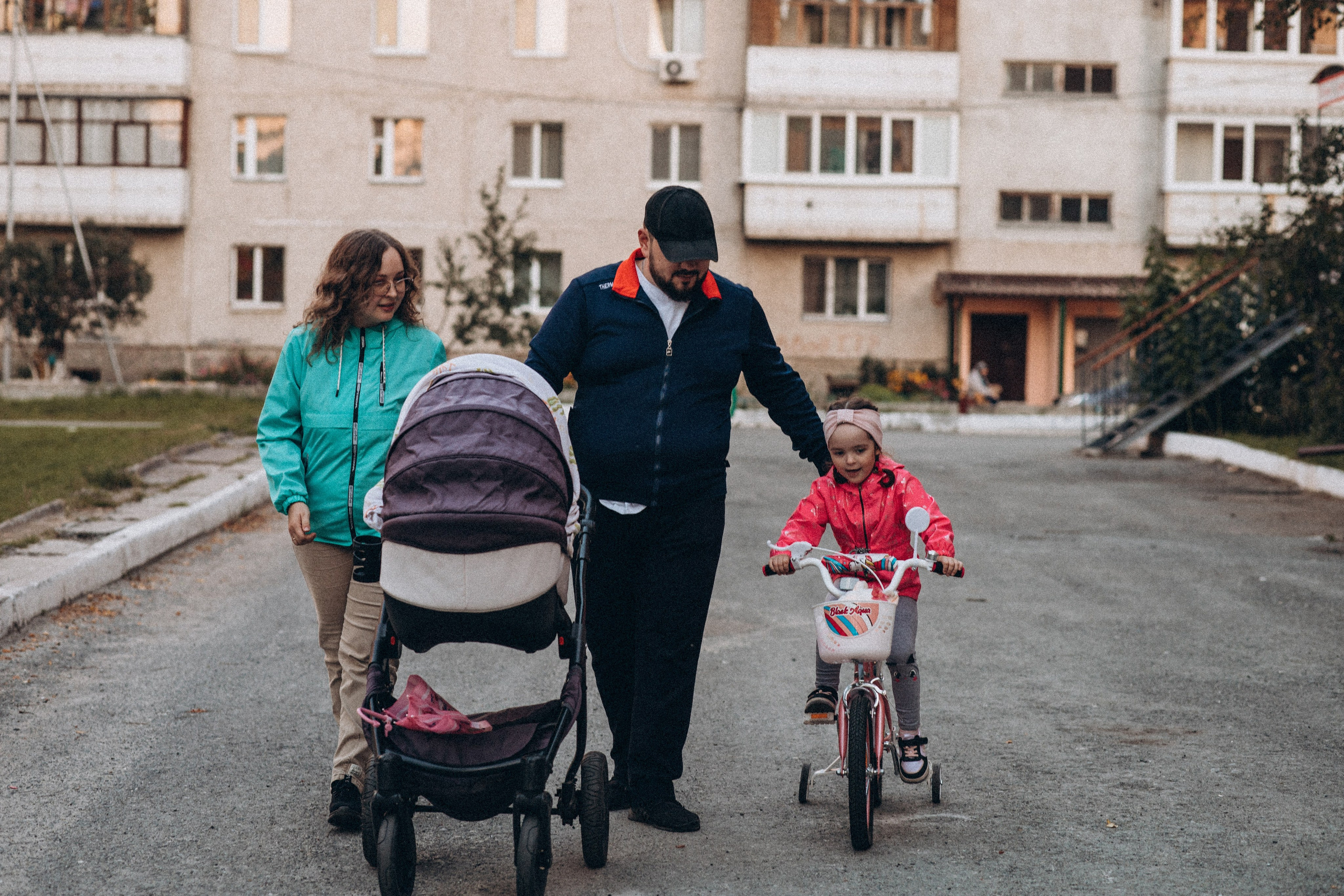 Семья Тищенко. Семейный фотограф Нижневартовск Тюмень Ефимова Ирина