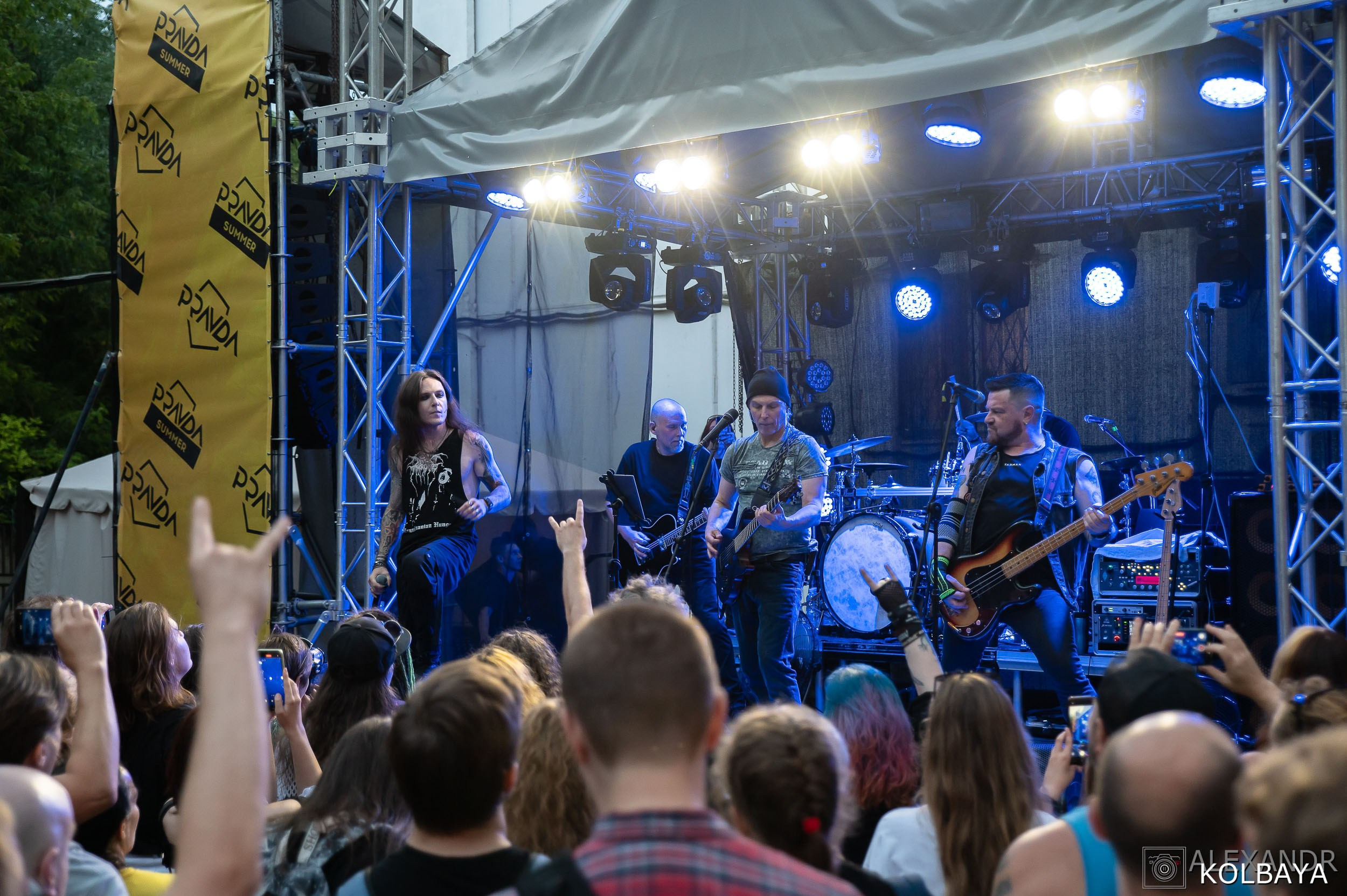 Фоторепортаж с мэшап концерта группы Черный Обелиск 4 июля 2024 года. Концертный и театральный репортажный фотограф в Москве Александр Колбая