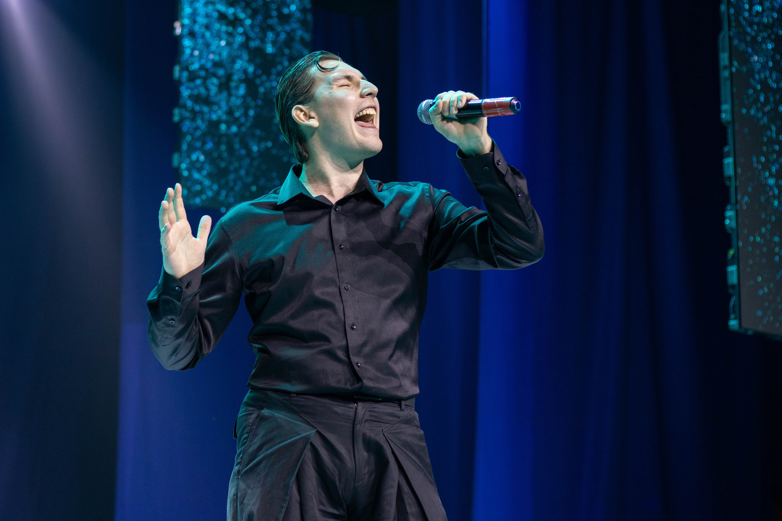 «СВОЯ ВОЛНА» ДВФУ 2025. Репортажный фотограф во Владивостоке Анастасия Кострова