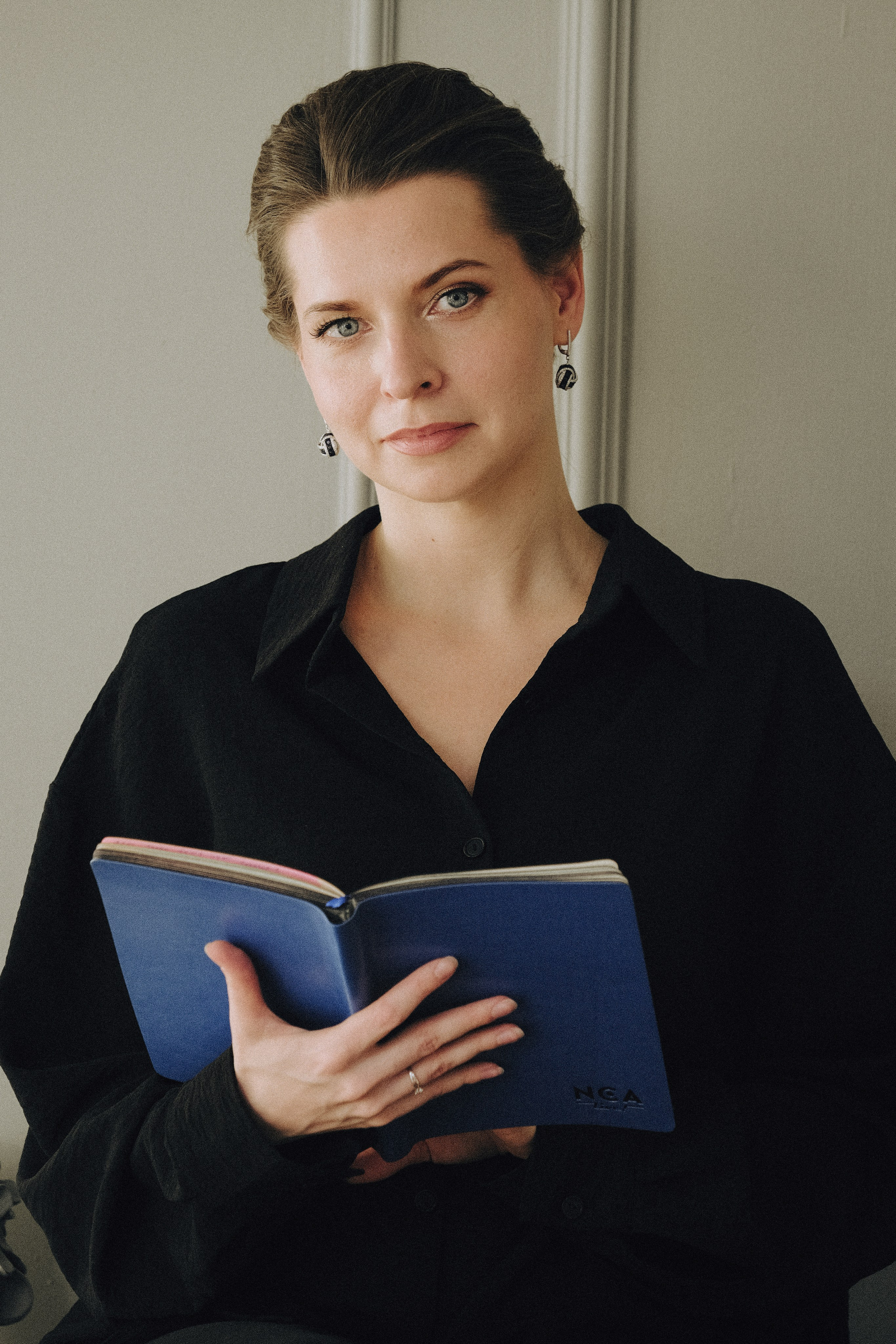 ФОТОСЕСИИЯ В СТУДИИ ДЛЯ ДЕВУШКИ ПСИХОЛОГА. Профессиональный фотограф, Санкт-Петербург — Виктория Богомолова