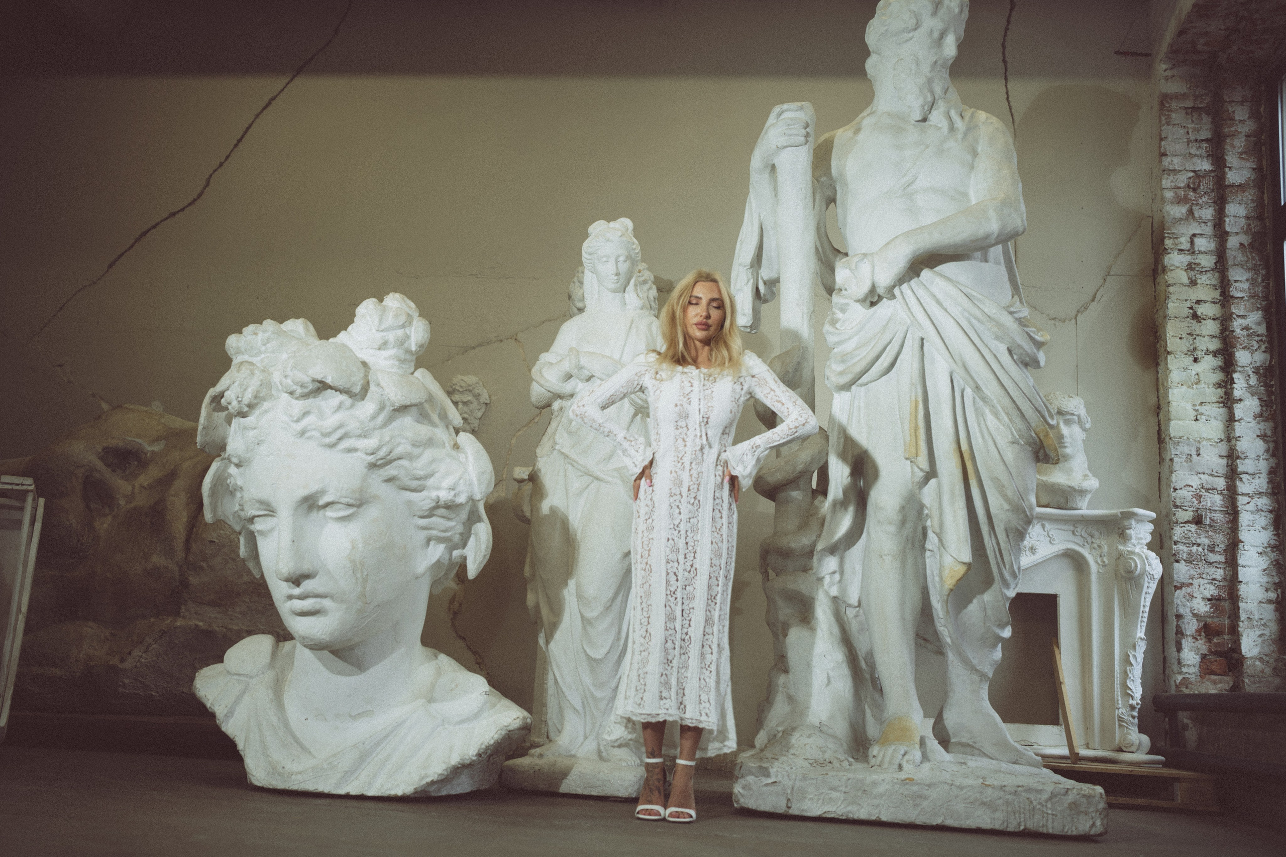 ФОТОСЕСИСИЯ В СТУДИИ ДЛЯ ДЕВУШКИ. Профессиональный фотограф, Санкт-Петербург — Виктория Богомолова