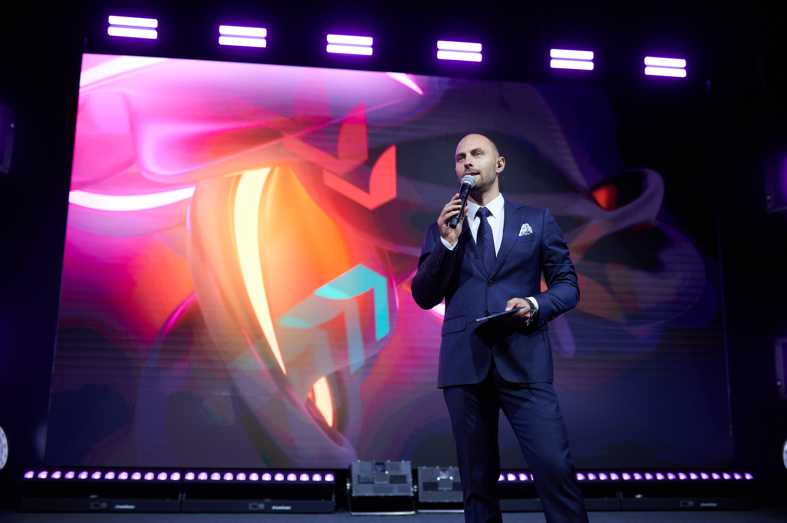 Репортажная съемка Нижний Новгород, фотограф Дмитрий Гуричев. Бизнес-фотограф Дмитрий Гуричев. Корпоративная фотосъемка в Нижнем Новгороде для предпринимателей и организаций