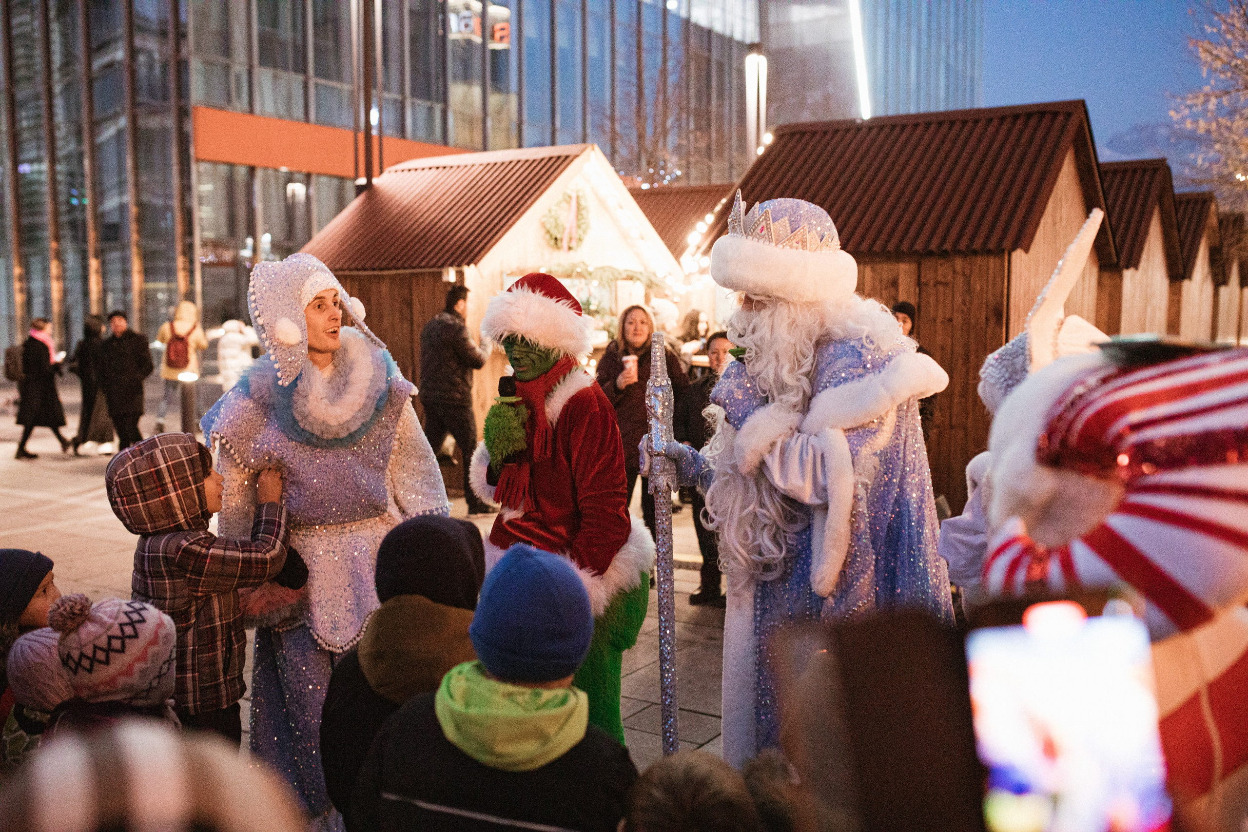 Esentai New Year. Коммерческий фотограф в Алматы Марина Милис. Съёмка для брендов, компаний и проектов