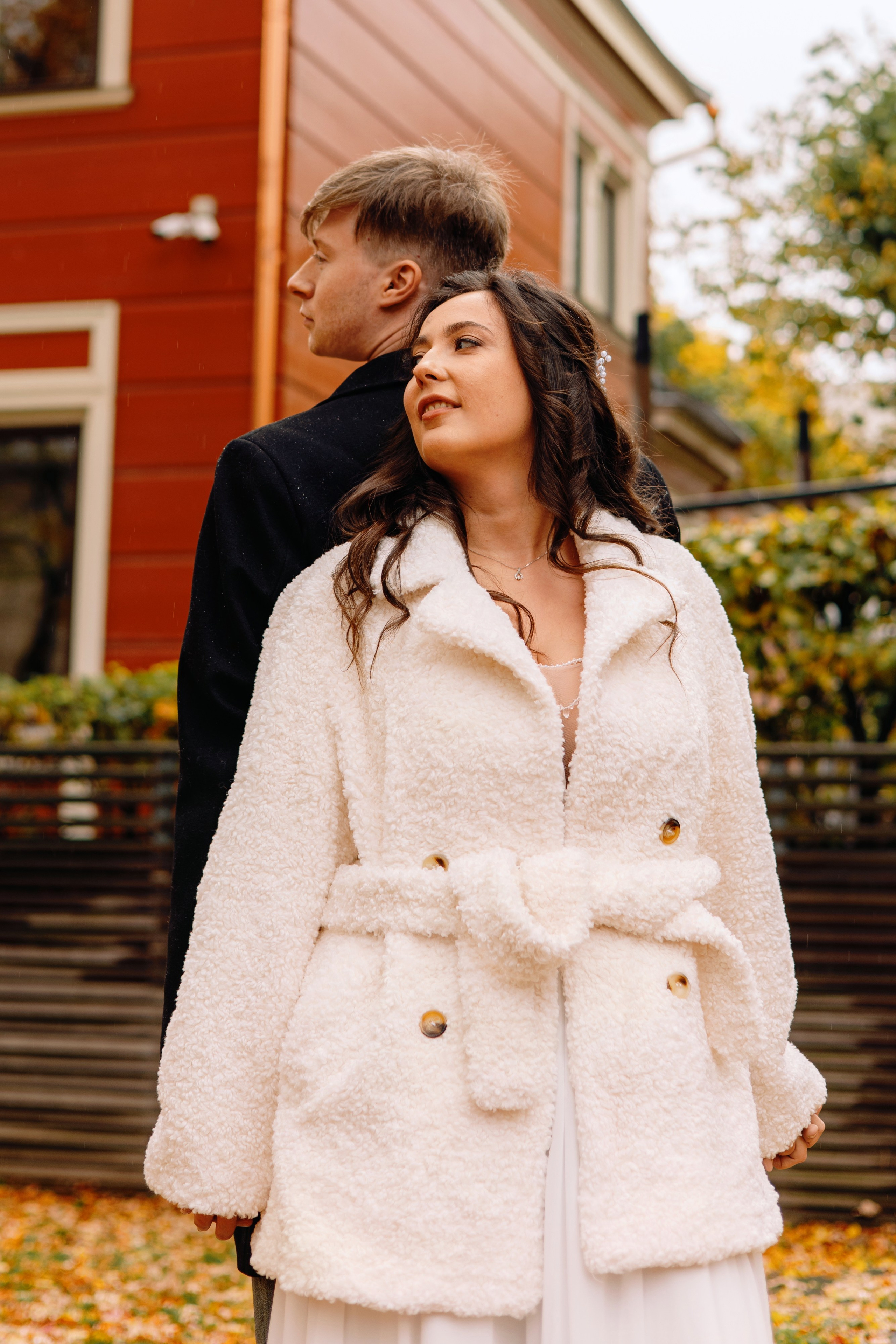 ЛЮБЛЮ ЕЁ БОЛЬШЕ НАШЕЙ МАШИНЫ