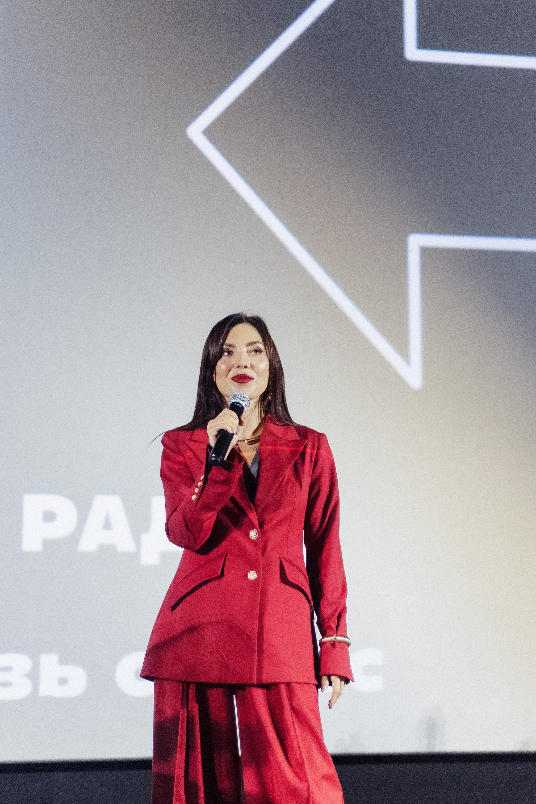 ФЭШН КОНФА. СВОИ. ФОТООТЧЕТЫ-СОБЫТИЯ-МЕСТА