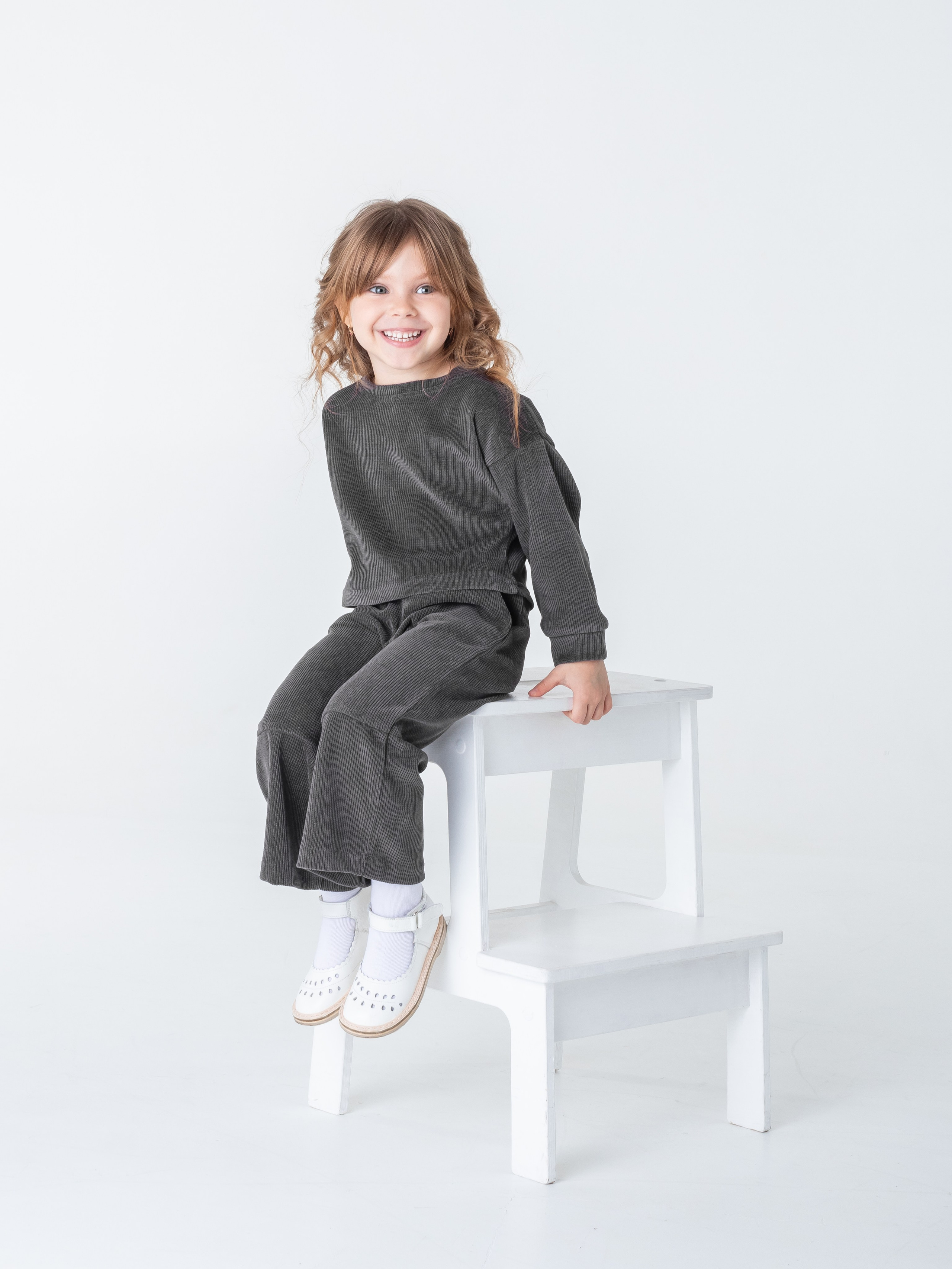 Детское платье и костюм. Фотограф в Краснодаре Арина Кудряшова