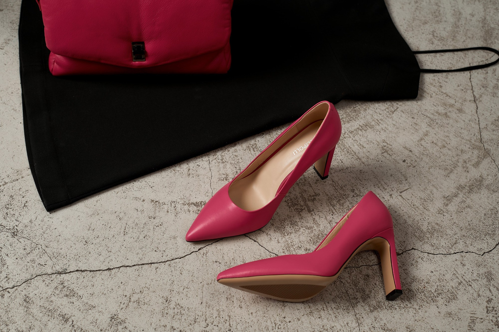 Продающий контент для маркетплейсов, wildberries, ozon. Фотограф видеограф в Москве