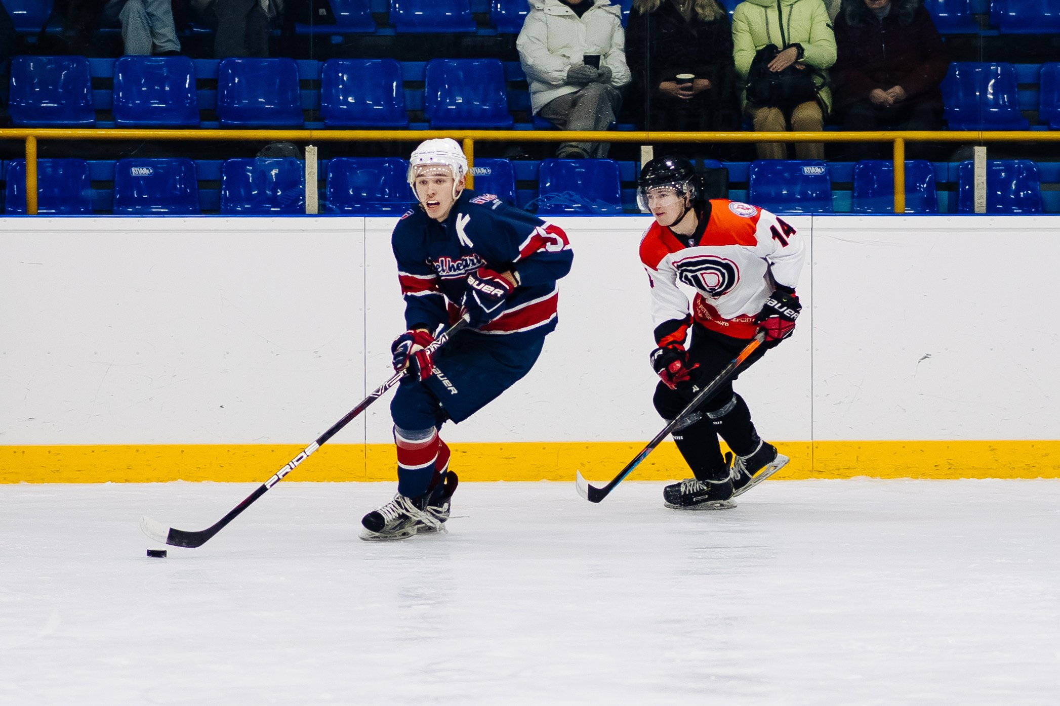 Хоккей. СХЛ / 20.01.24. Денис Прохоров Фотограф в г. Магнитогорск