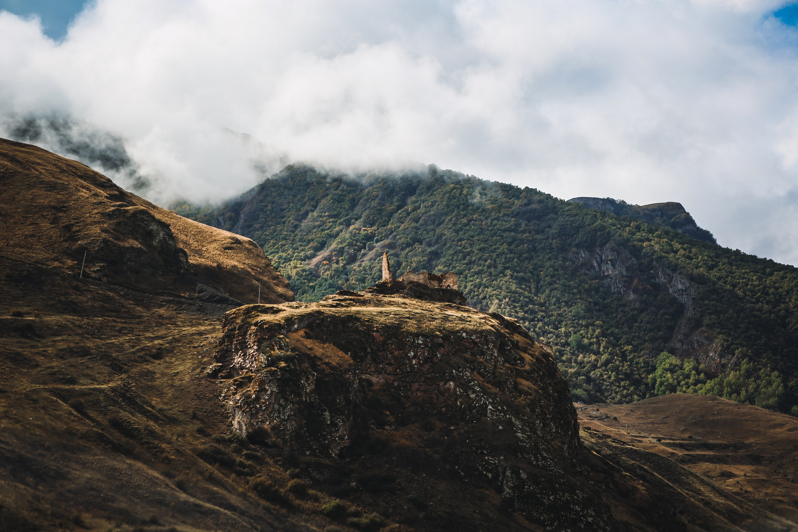 Кавказ: Безенги в Кабардино-Балкарии. Дарья Письменюк / Darya Leitstern — фотограф, музыкант, журналист, путешественник