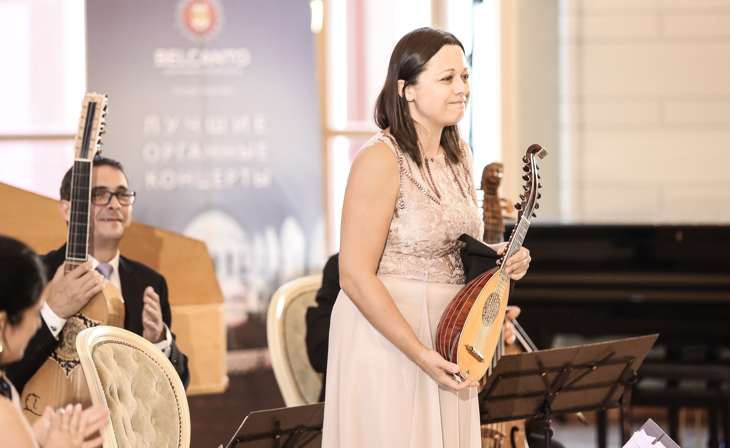 Путешествие мандолины. Дарья Письменюк / Darya Leitstern — фотограф, музыкант, журналист, путешественник