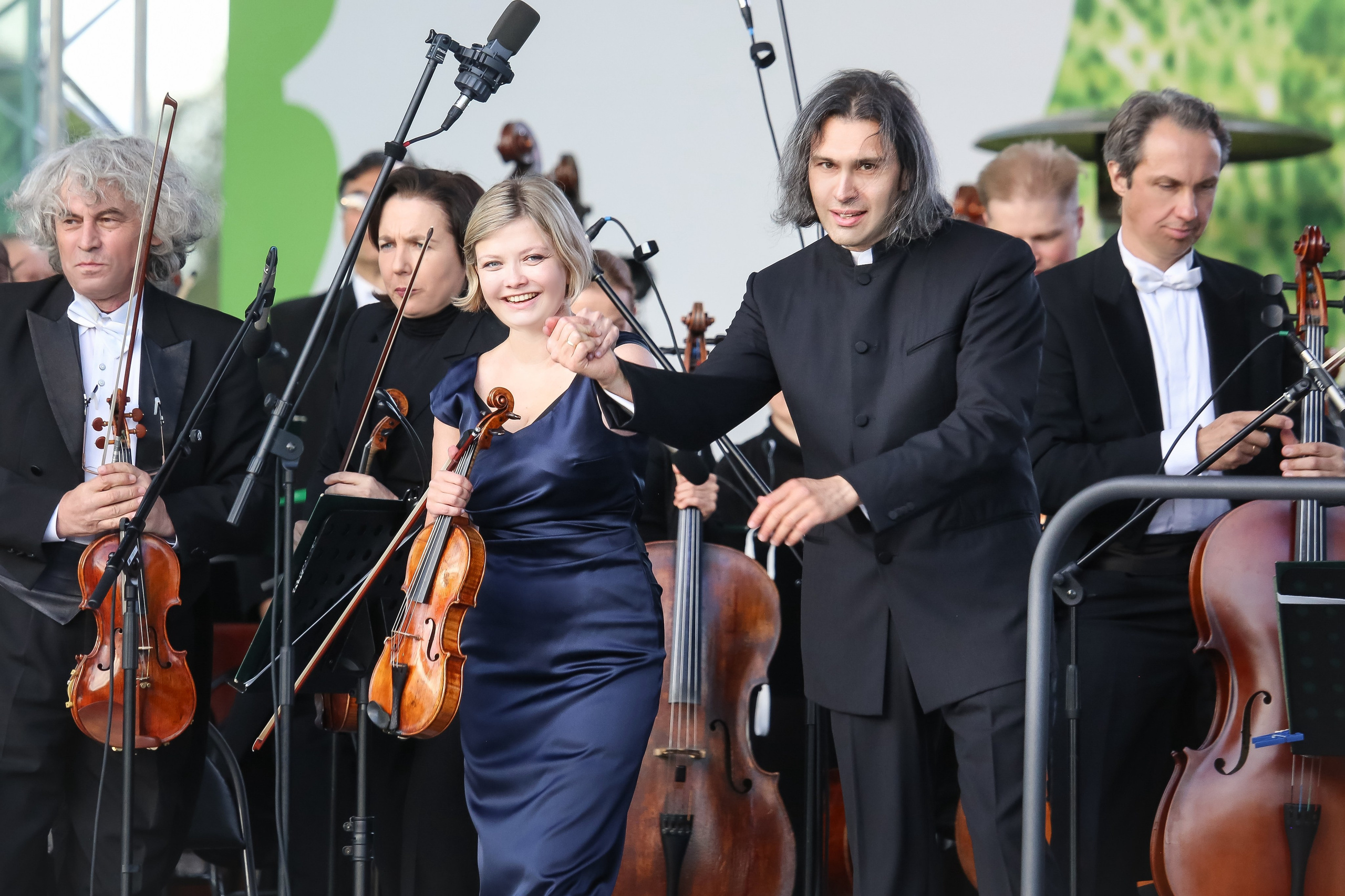 «Под небом голубым…»: второй фестивальный вечер в Новом Иерусалиме. Дарья Письменюк / Darya Leitstern — фотограф, музыкант, журналист, путешественник