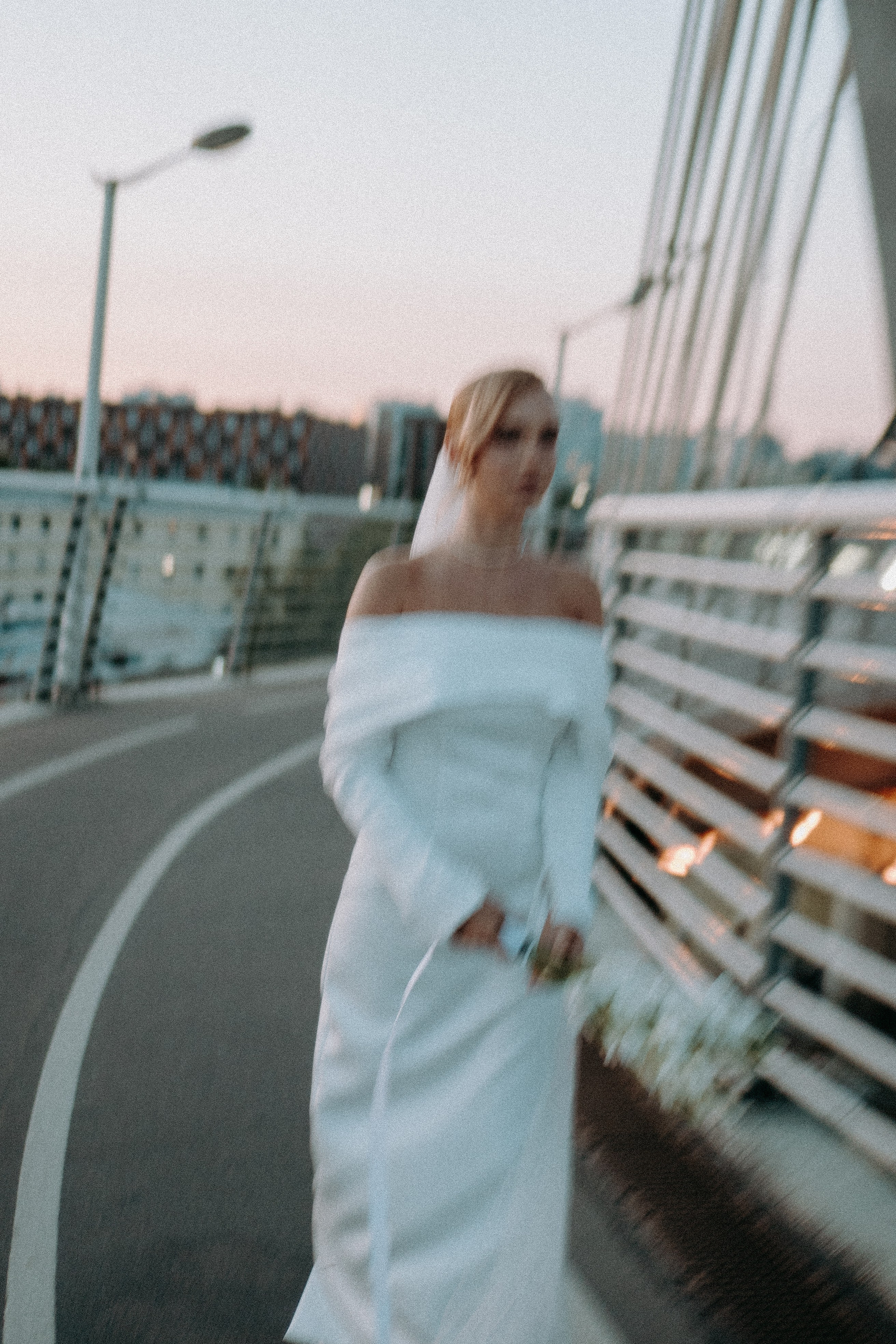 СВАДЕБНАЯ СЬЕМКА ВОЗЛЕ МСОТА БЕТАНКУРА НА КАБРИОЛЕТЕ. Профессиональный фотограф, Санкт-Петербург — Виктория Богомолова