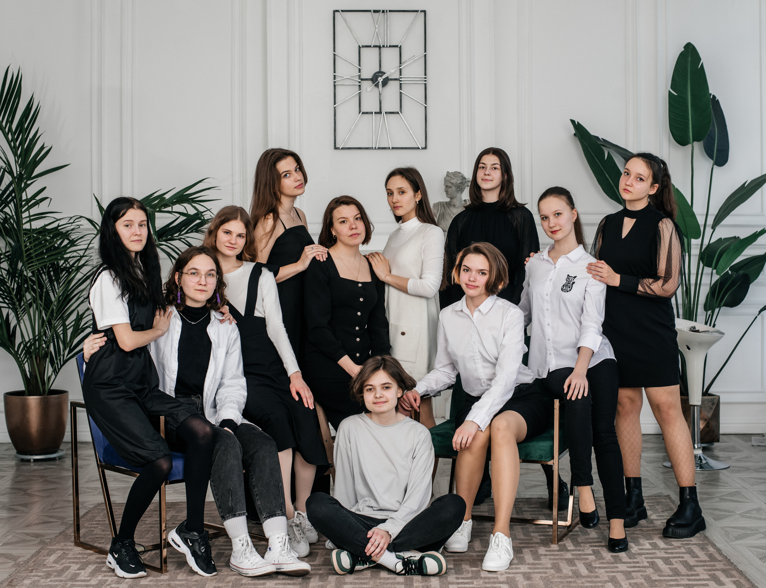 Фотографии со студийной съемки выпускников. Выпускные альбомы. Школьный фотограф в Брянске и Москве Алла Жарикова