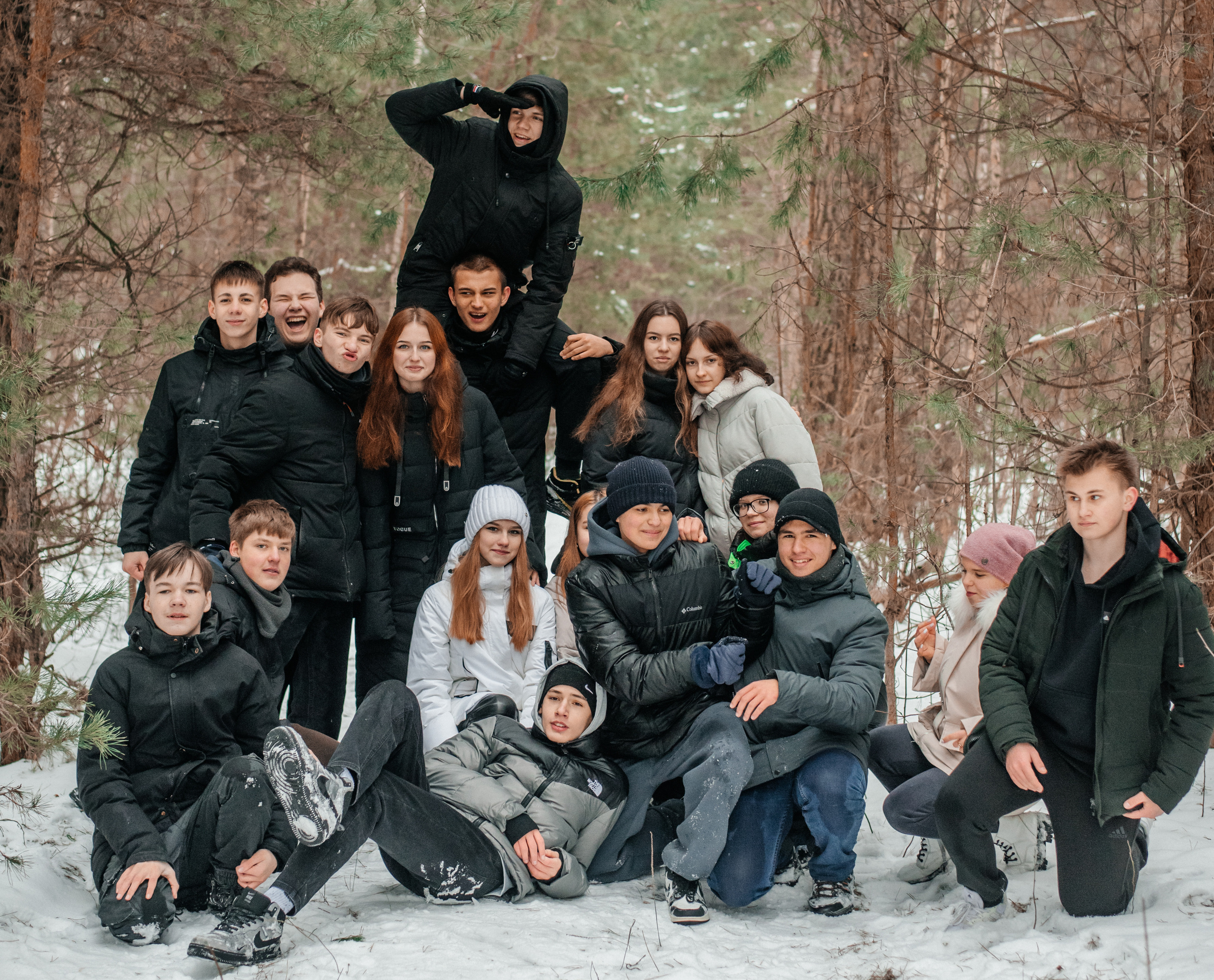 Зимние фотографии для выпускного альбома. Выпускные альбомы. Школьный фотограф в Брянске и Москве Алла Жарикова