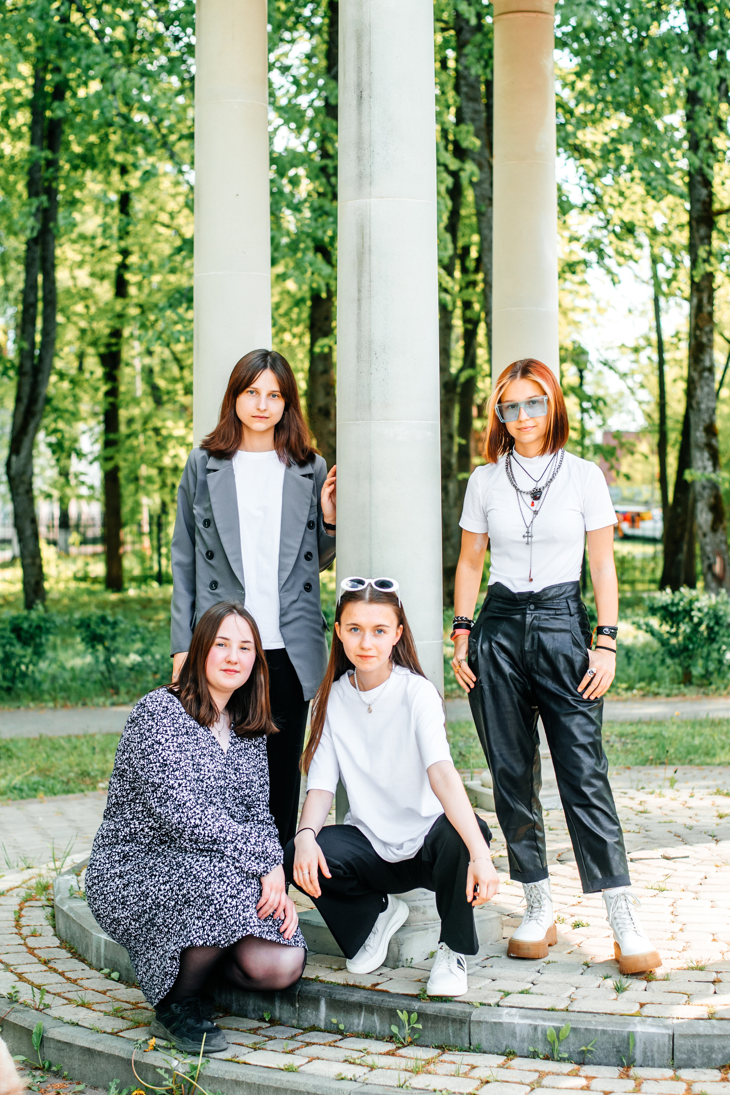 Весенние фотографии для выпускного альбома. Выпускные альбомы. Школьный фотограф в Брянске и Москве Алла Жарикова