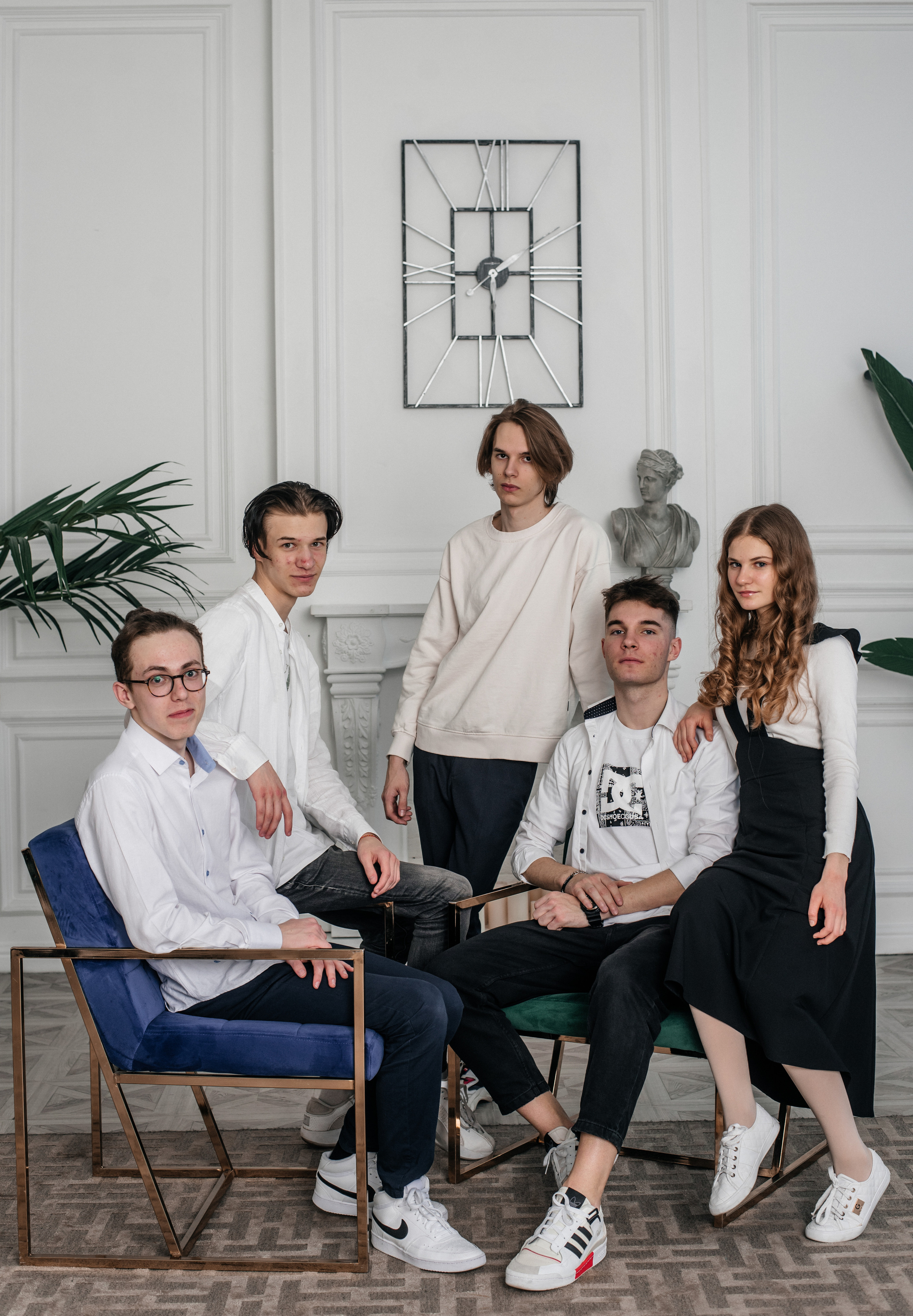 Фотографии со студийной съемки выпускников. Выпускные альбомы. Школьный фотограф в Брянске и Москве Алла Жарикова