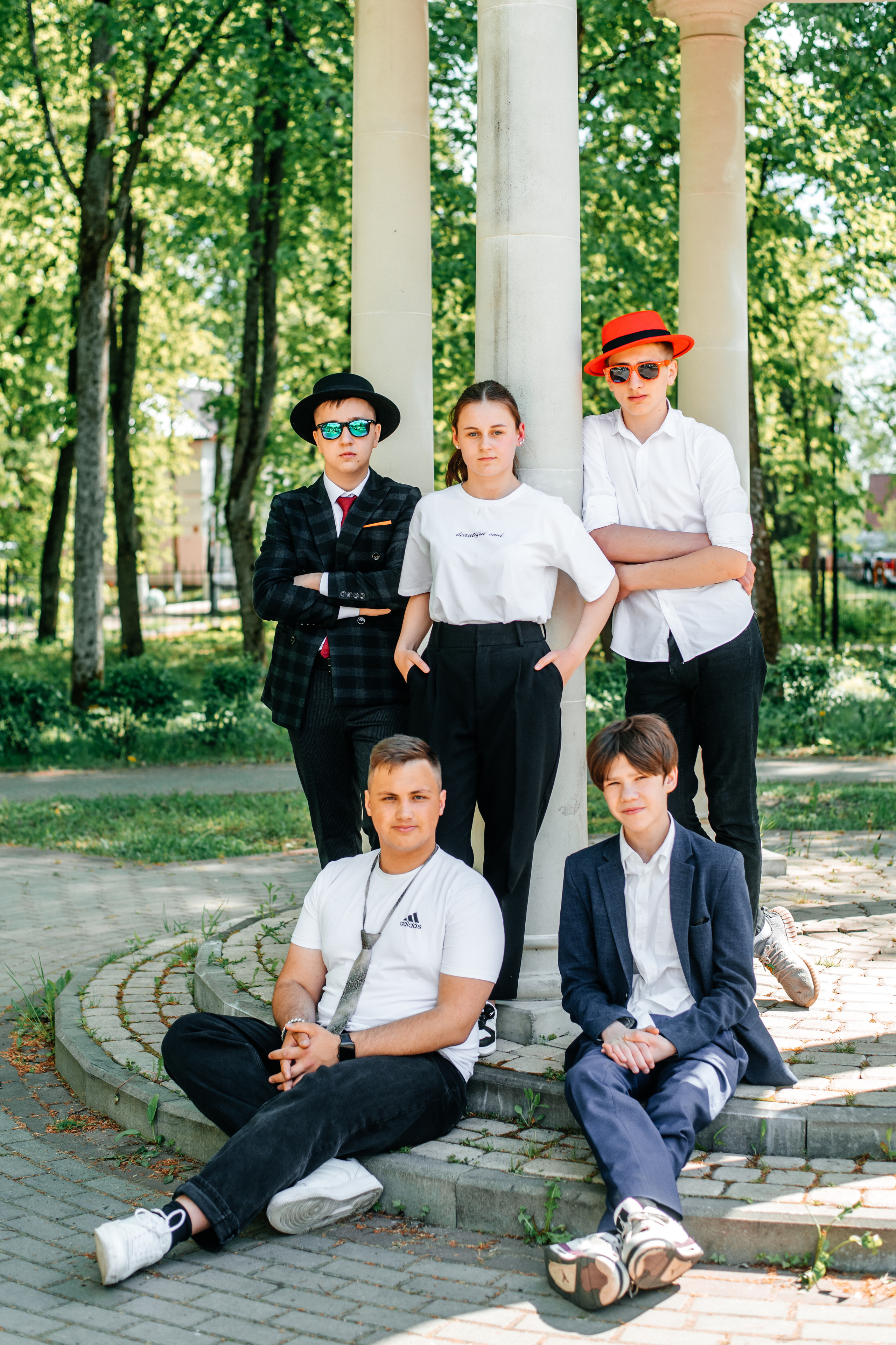 Весенние фотографии для выпускного альбома. Выпускные альбомы. Школьный фотограф в Брянске и Москве Алла Жарикова