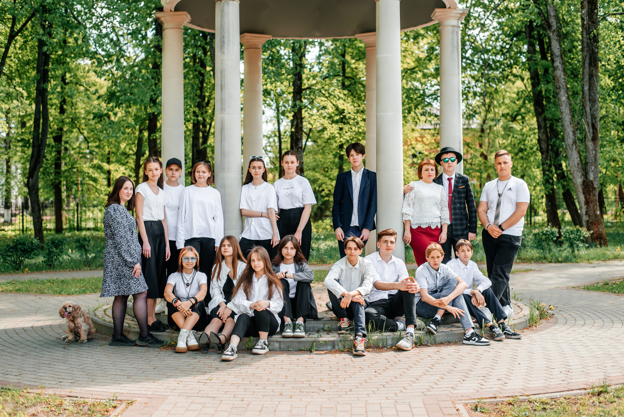 Весенние фотографии для выпускного альбома. Выпускные альбомы. Школьный фотограф в Брянске и Москве Алла Жарикова