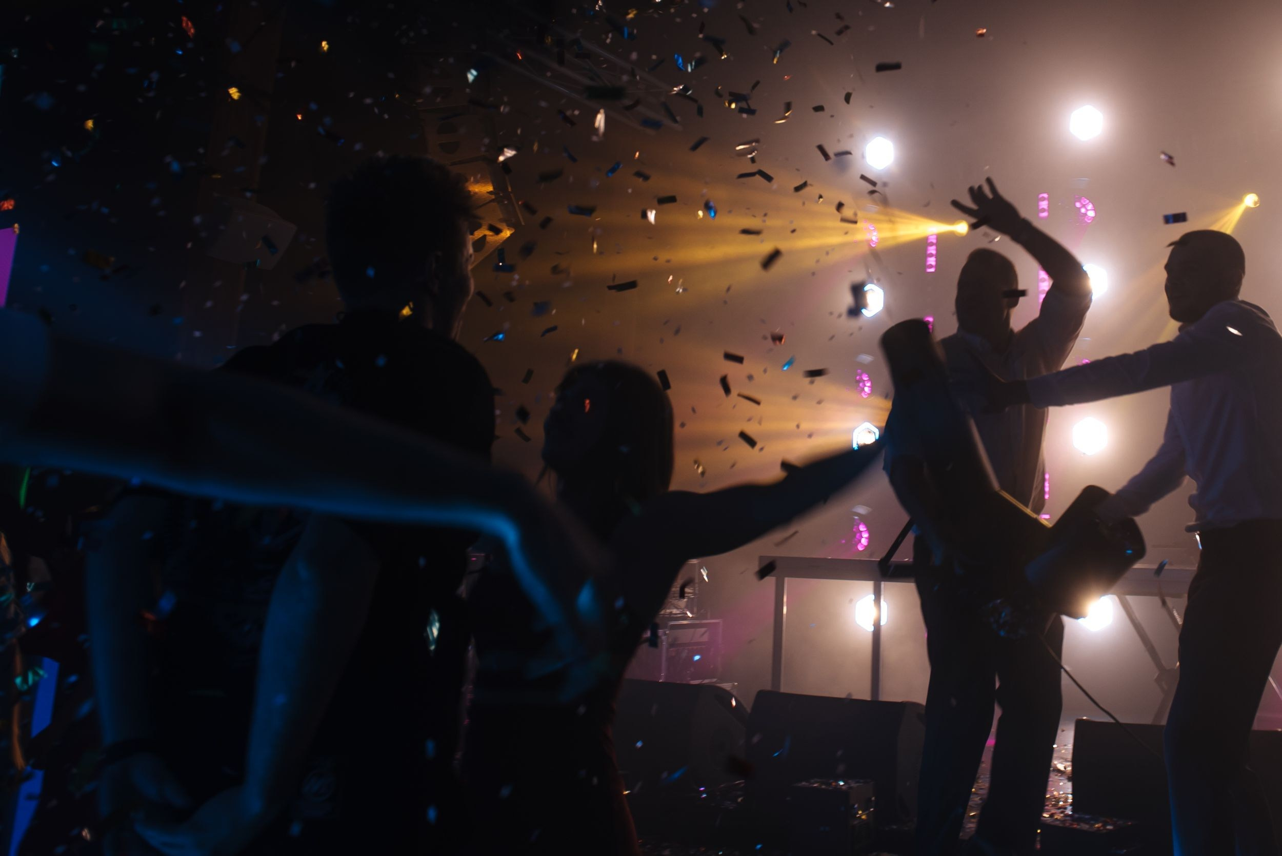 Организовать день рождения Ростов. Студия событий ДЕЙЗИ. Организация мероприятий. Свадебное агентство в Ростове-на-Дону. Свадебный организатор. Организация свадьбы под ключ