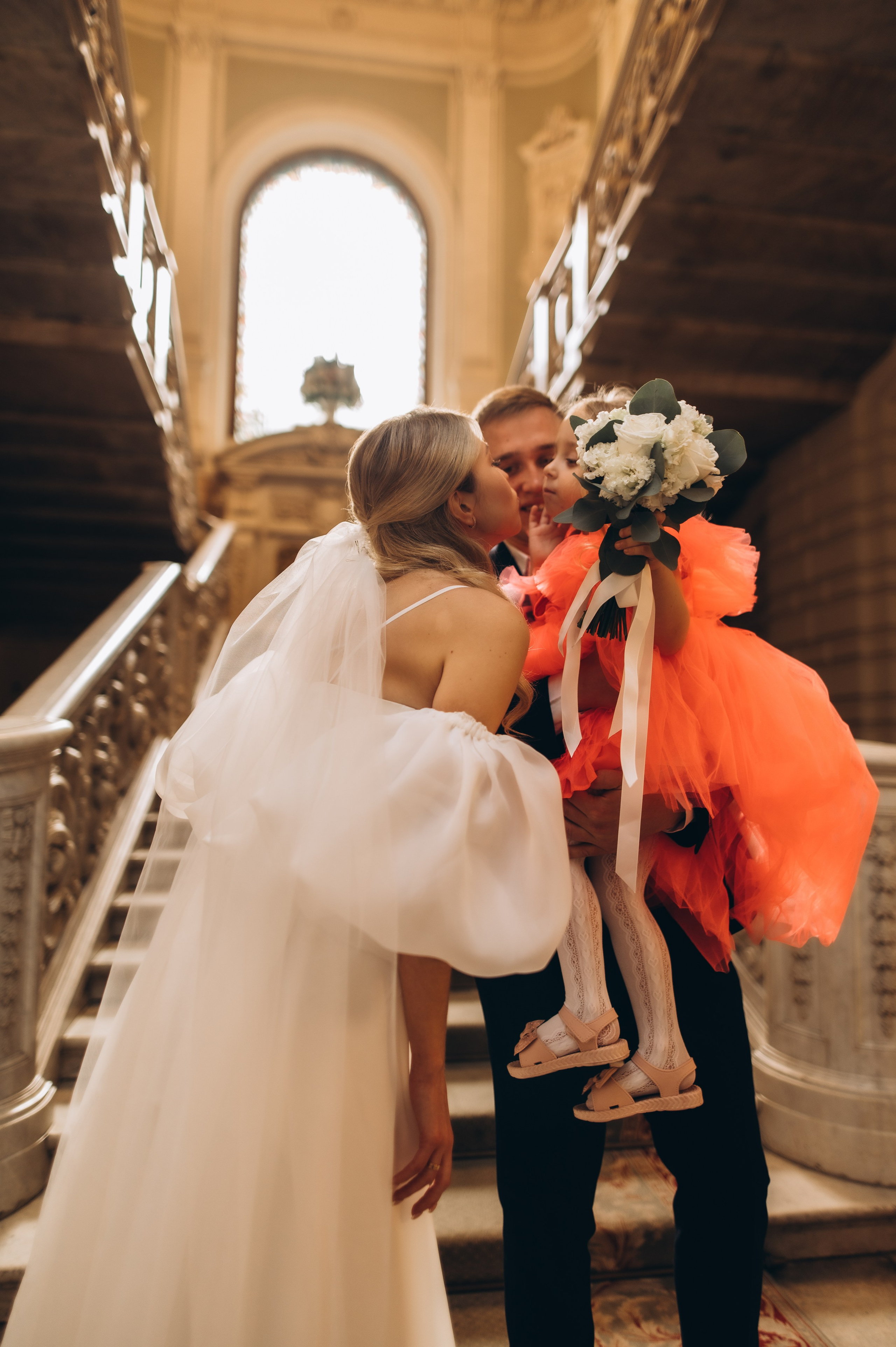 1ый загс+фотопрогулка свадьба. Фотограф ПИТЕР СПБ Надежда Баранова