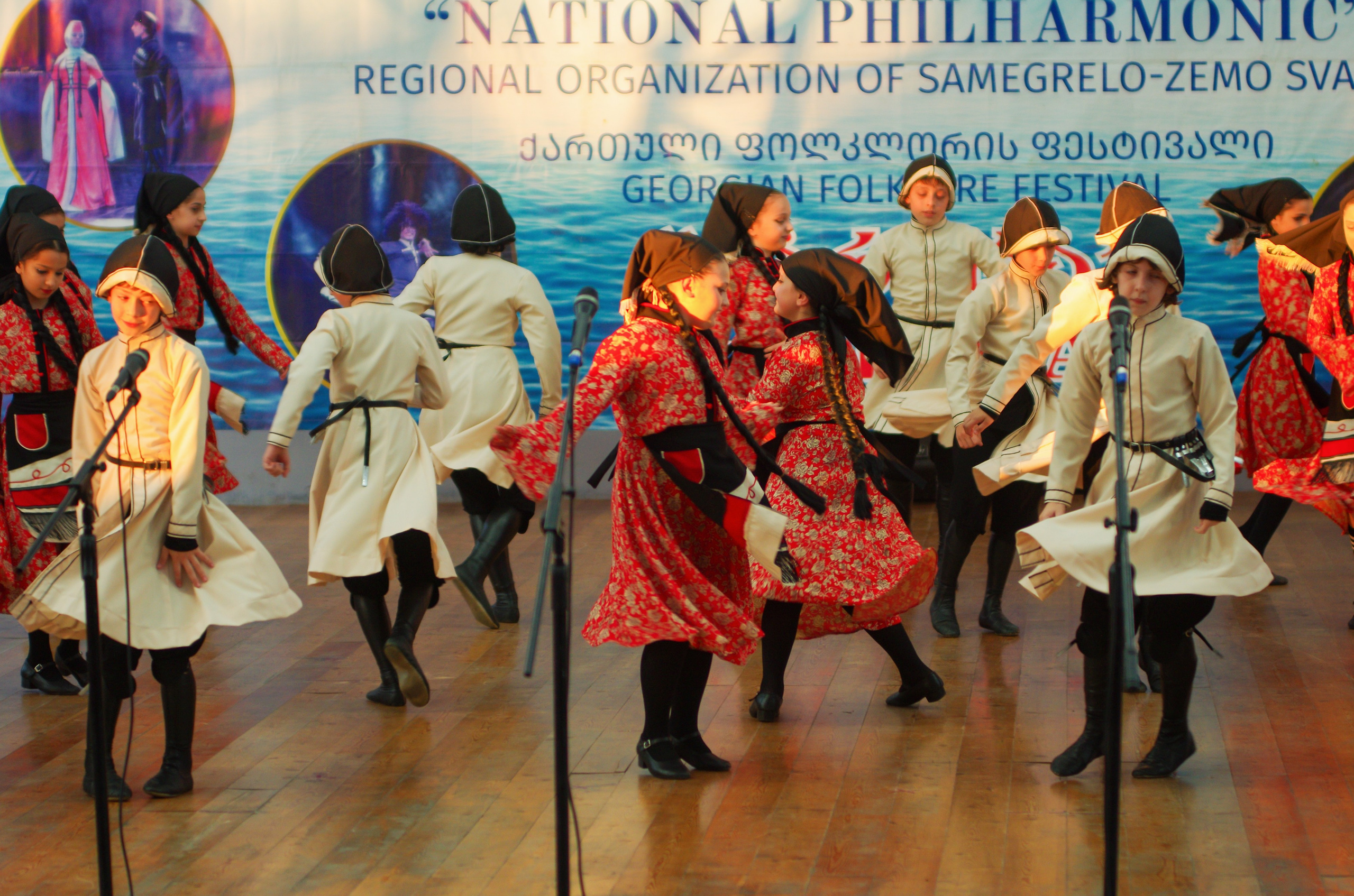 Кабулети Танцы. Портретный фотограф Денис Милютин