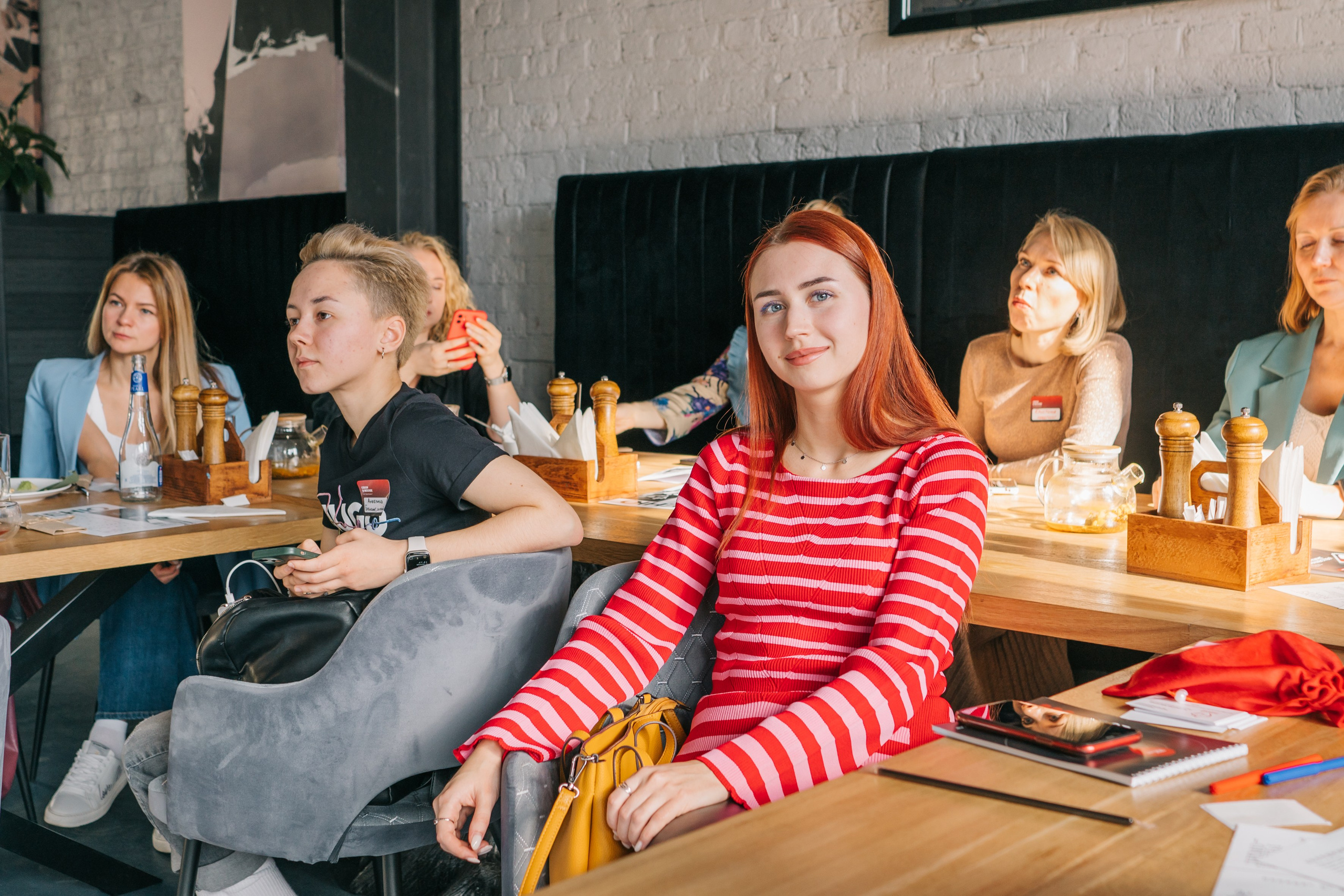 Нетворкинг «Свои в Москве». Женский фотограф в Москве Анастасия Сидорова