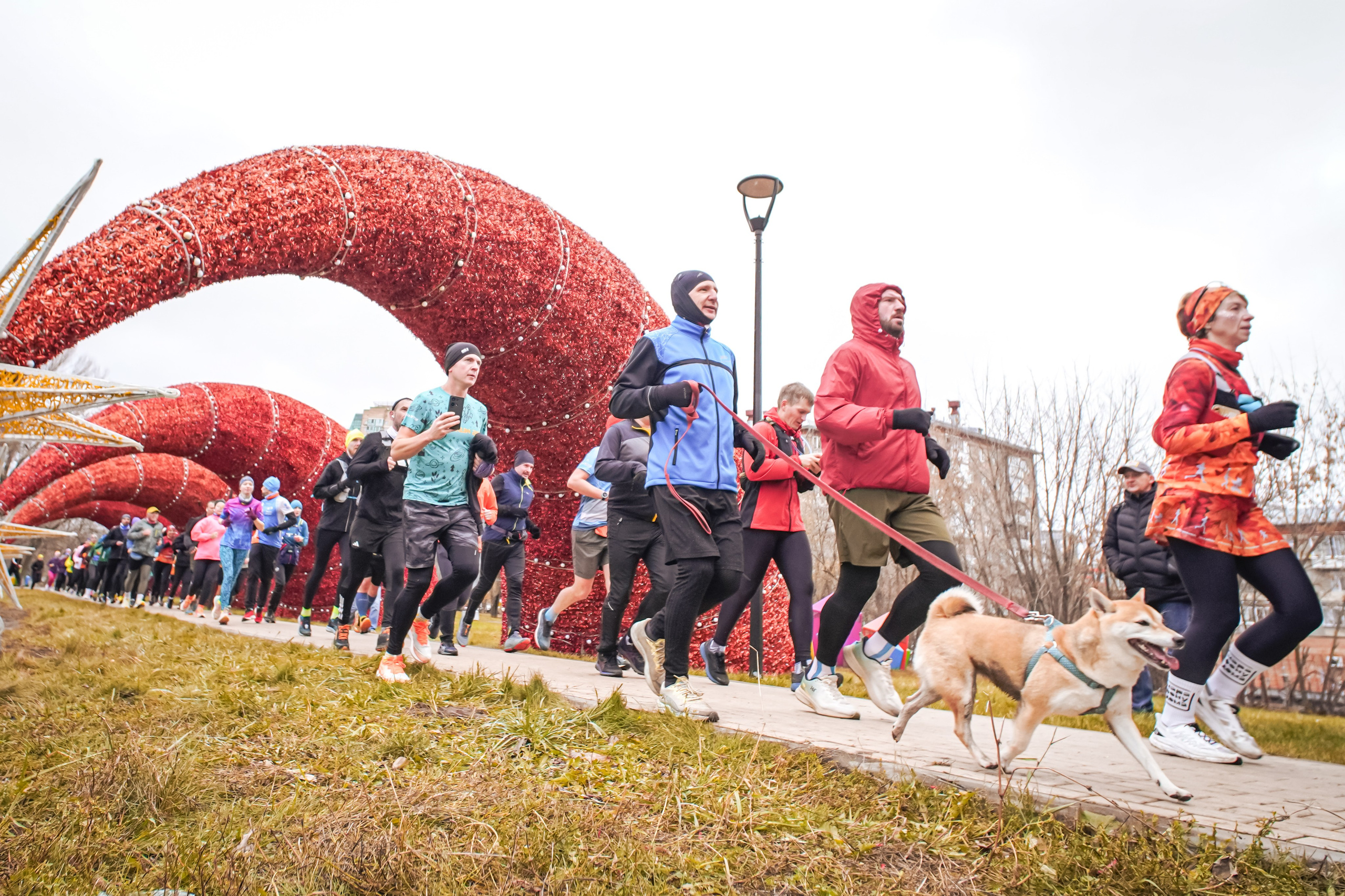 #марафонудома #яuzarun 2024 2-я петля, группа 6:30. Роман Капилюшов. Бег. Фото. Видео. г. Люберцы