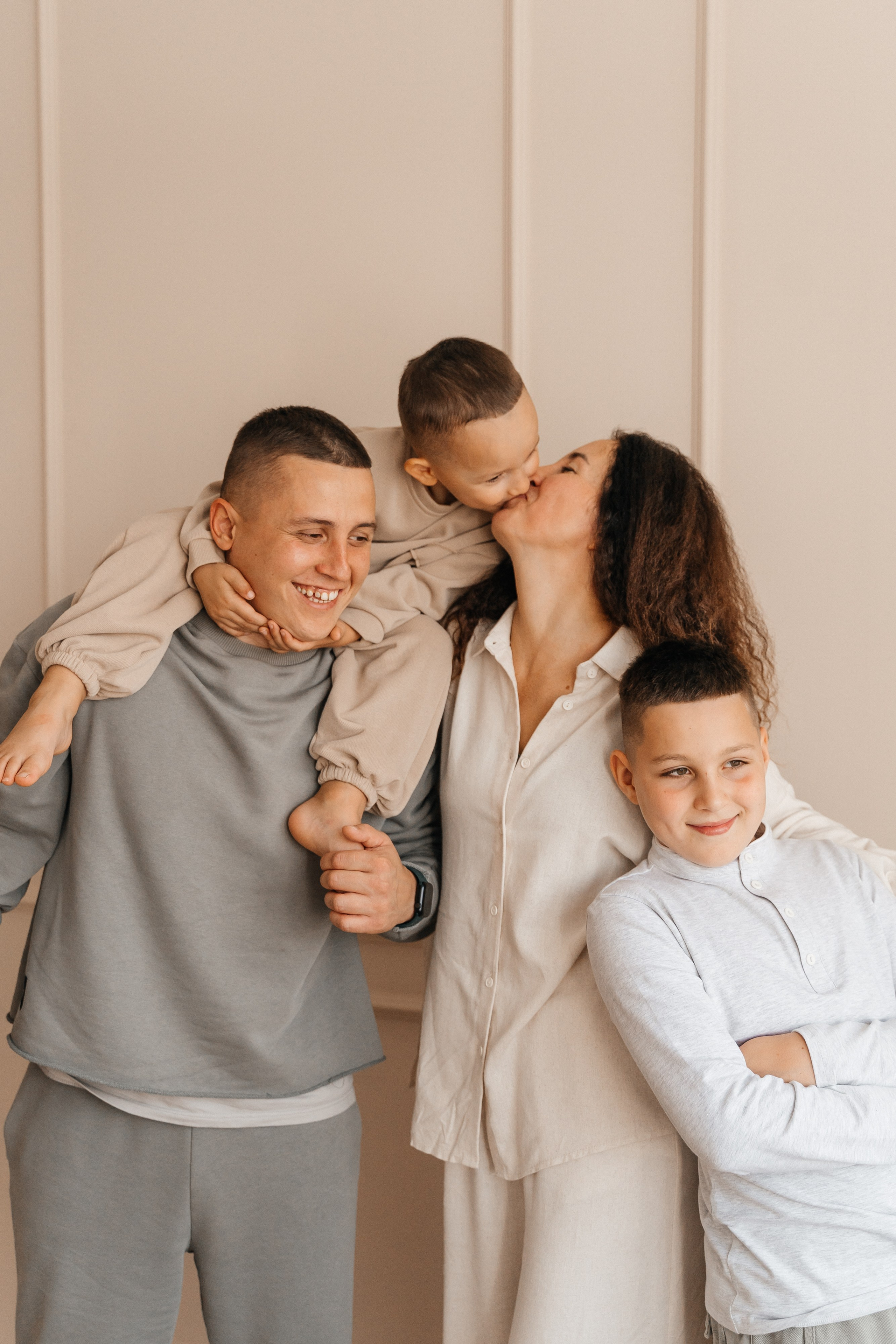 Илья, Вера, Сёма и Дима. Волик Мария