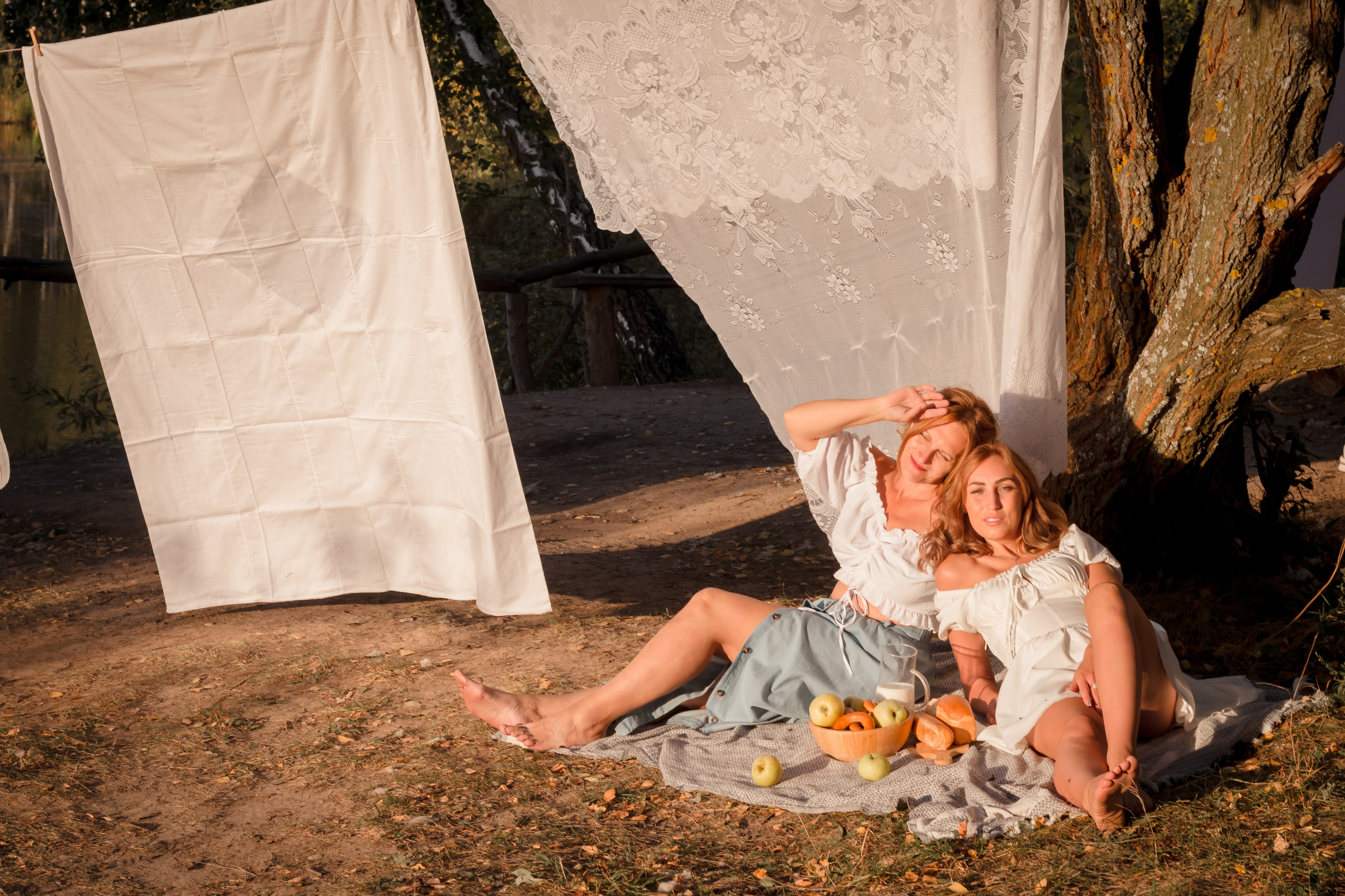 Большая стирка. Анна и Елена. Фотограф Мария Винницкая