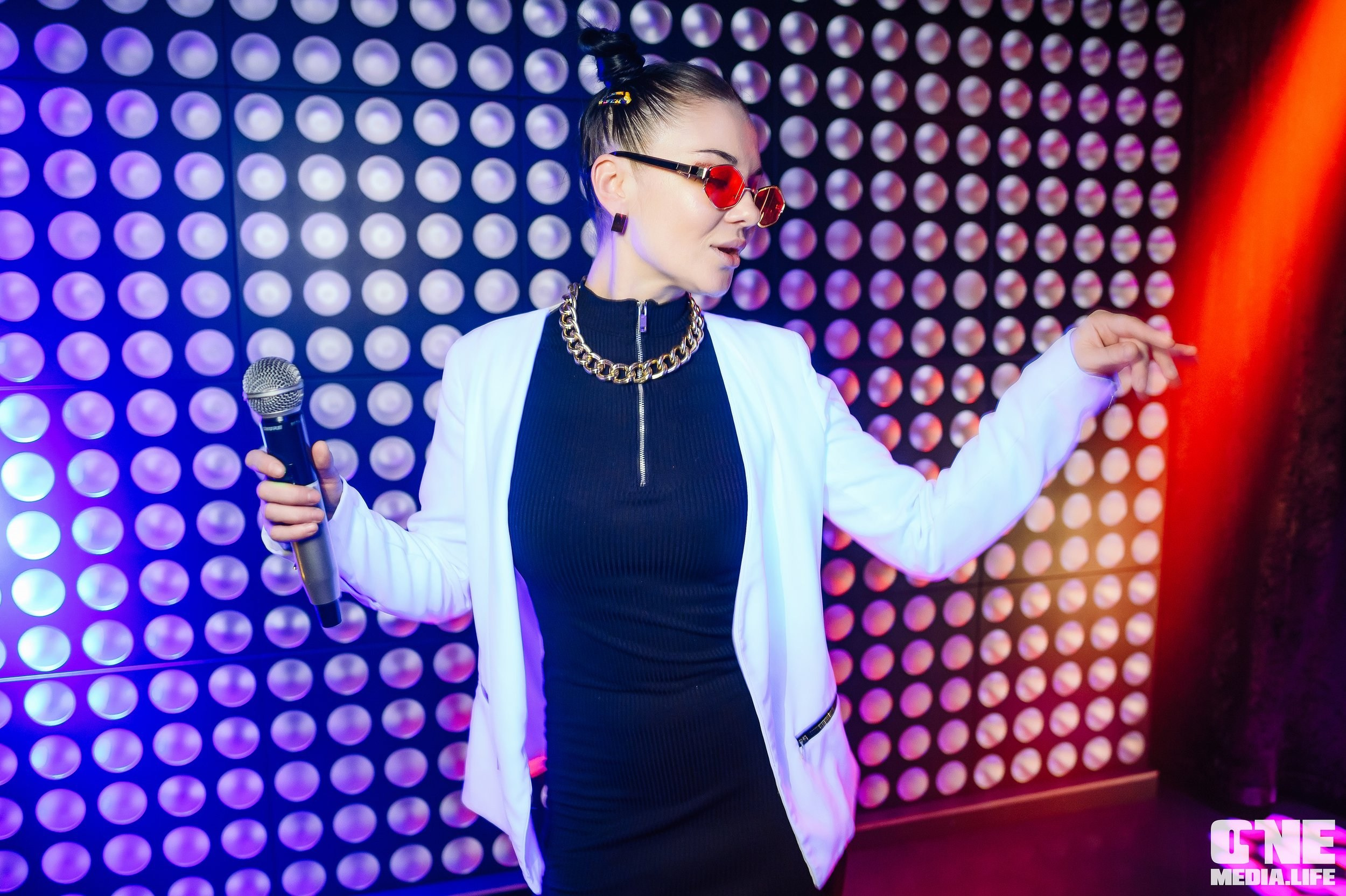 Фоторепортаж из караоке-клуба Эйфория. One Media Life: фоторепортажи, фотоотчеты с мероприятий и заведений