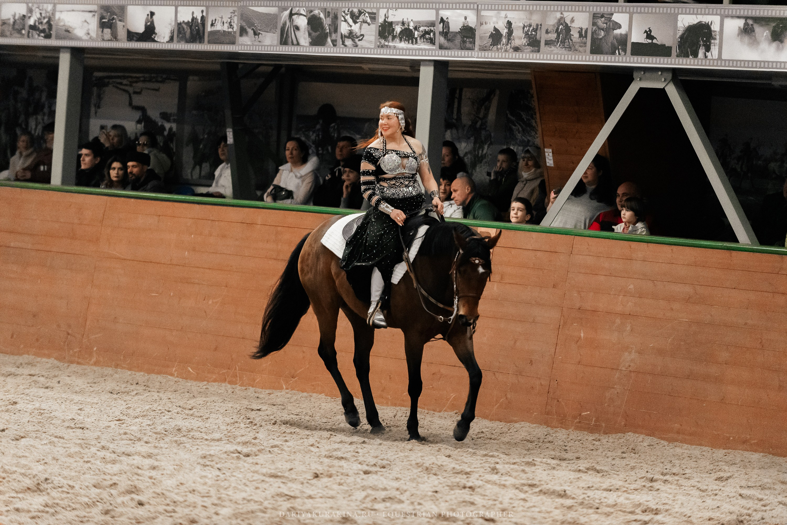 Конное представление «Дыхание Звёзд». Конный фотограф Куракина Дарья • Фотосессии с лошадьми