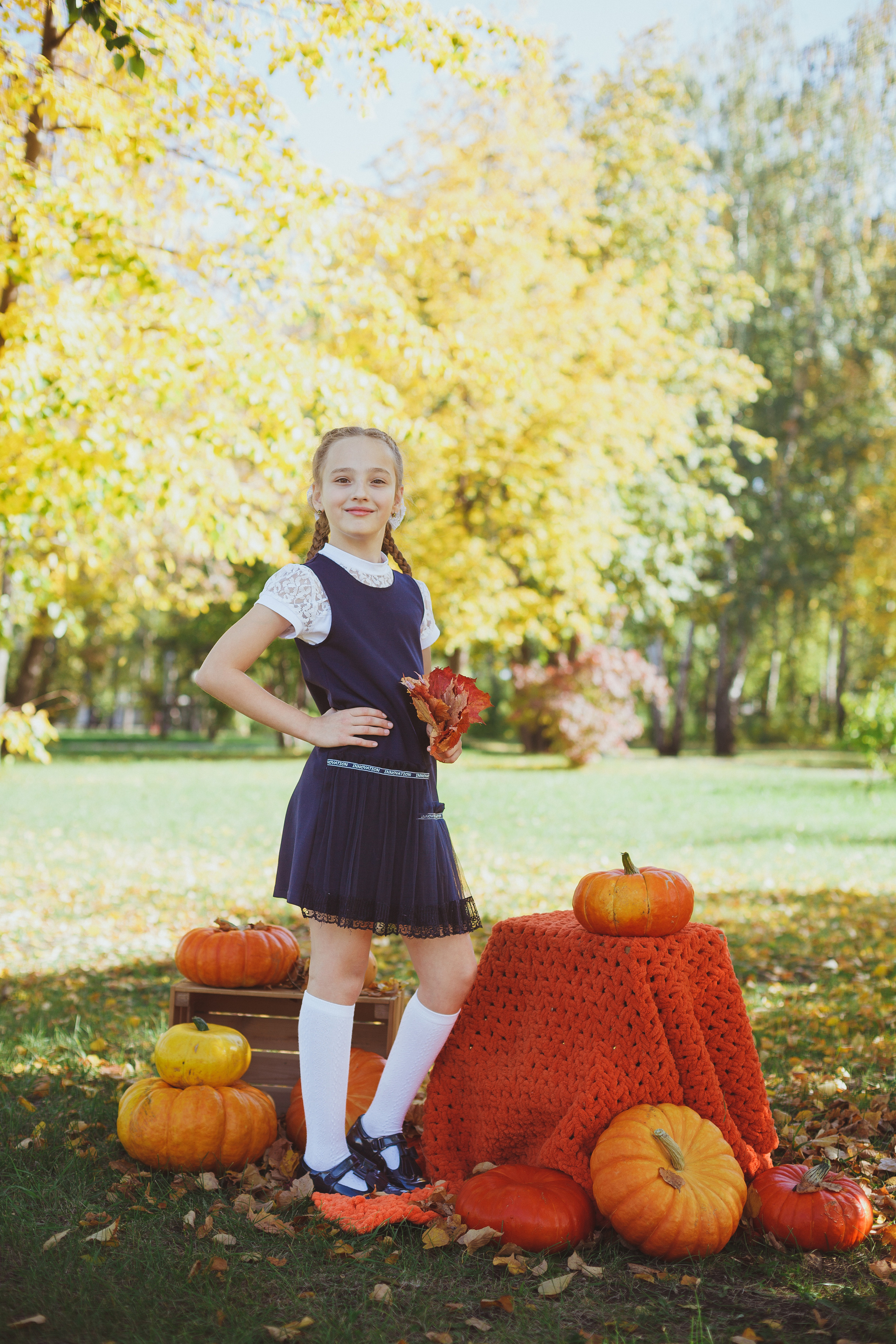 Школьная фотосессия на 31 августа. 1,2,3 сентября. Портреты детей 4-6 штук. Групповые общие 2-5 шт. Цена 450р. Семейный и детский фотограф в Сухом Логу Ольга Кайгородова